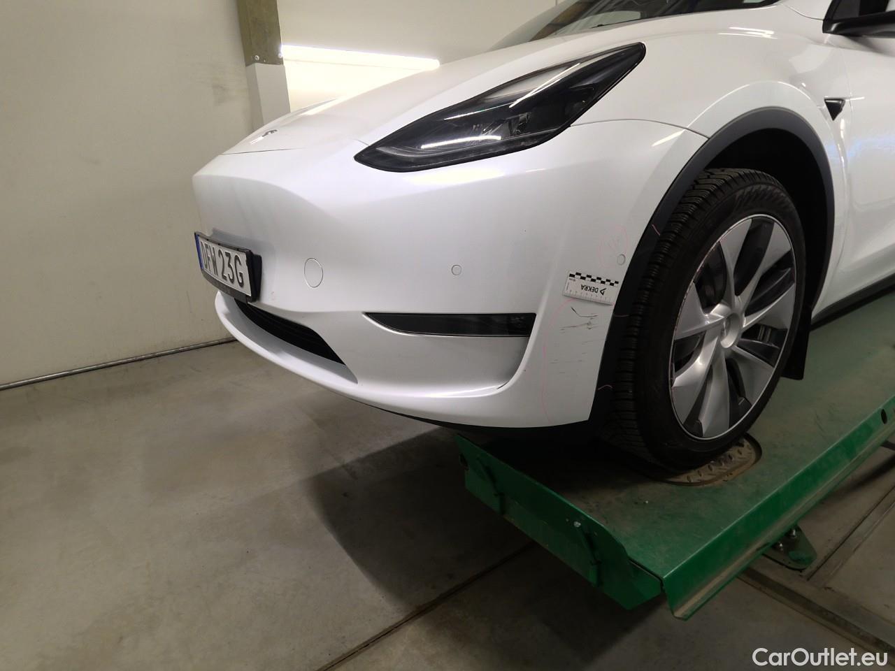  Tesla  Model Y  75kWh Long-Range AWD #14