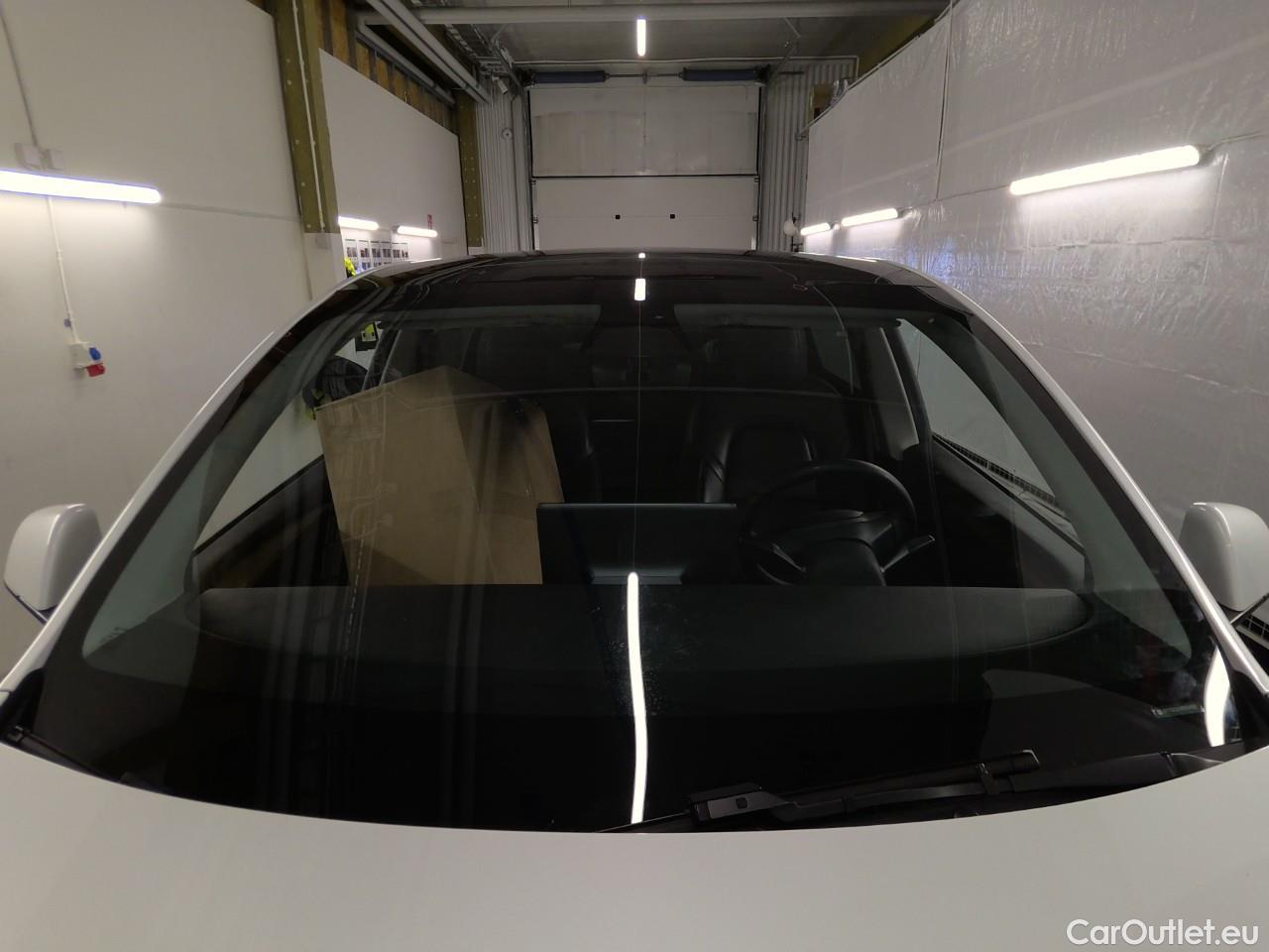  Tesla  Model Y  Long-Range AWD #20