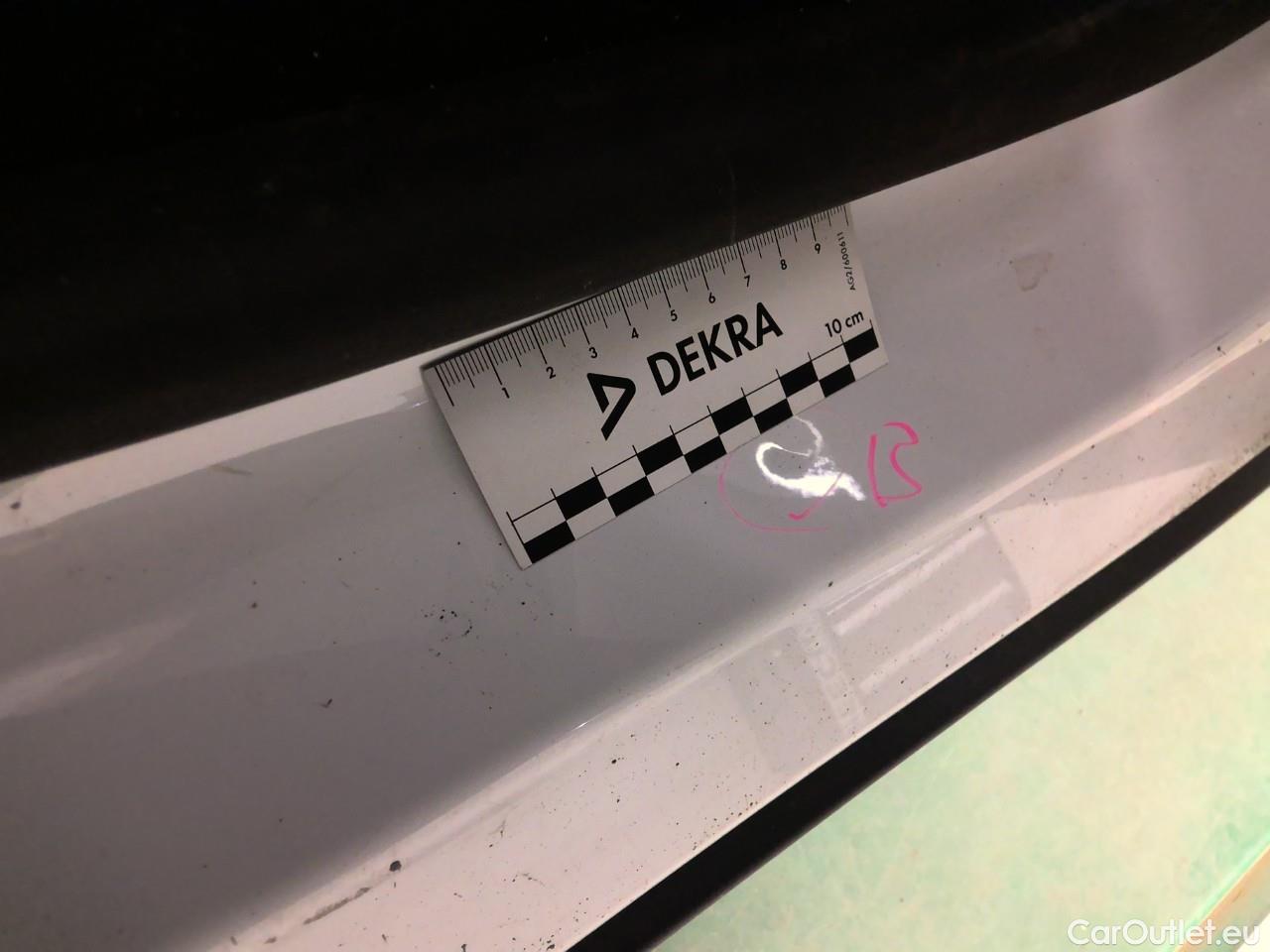  Tesla  Model Y  75kWh Long-Range AWD #20