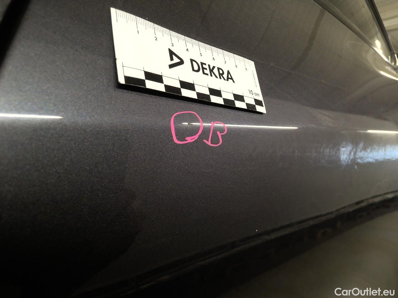  Tesla  Model Y  75kWh Long-Range AWD #19