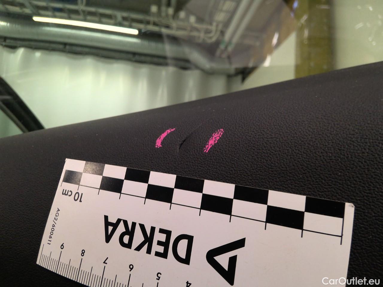  Tesla  Model Y  75kWh Long-Range AWD #38