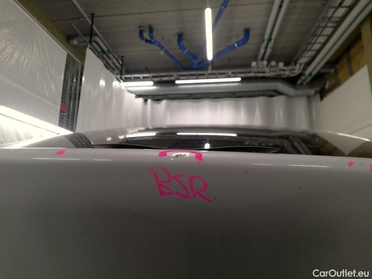  Tesla  Model Y  75kWh Long-Range AWD #47