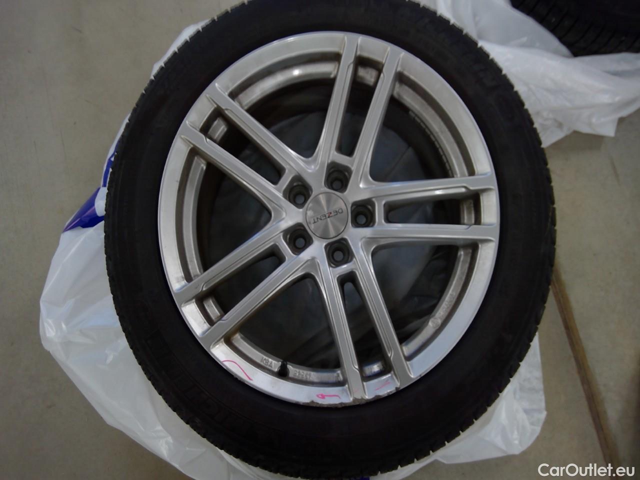  Volvo  V60  CC B4D Ad.Na.P.Ed. AWD Aut #1