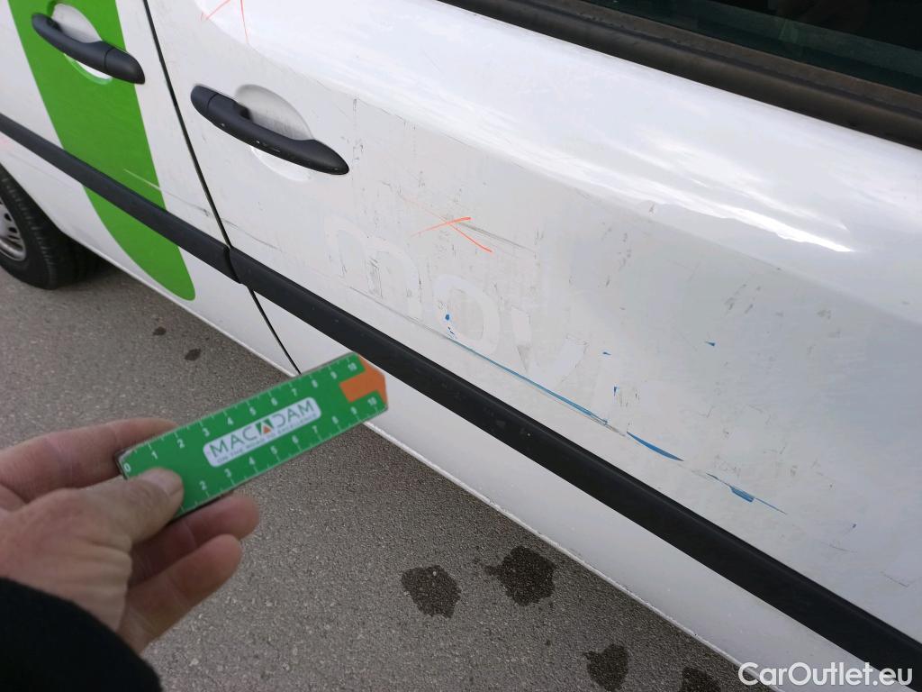  Renault  Kangoo RENAULT  Furgón/2013/3P/furgón derivado de turismo Profesional dCi 55 kW (75 CV) #16