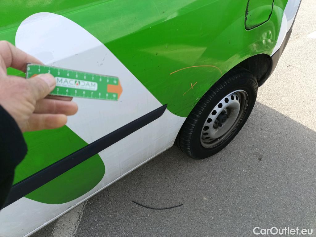  Renault  Kangoo RENAULT  Furgón/2013/3P/furgón derivado de turismo Profesional dCi 55 kW (75 CV) #3