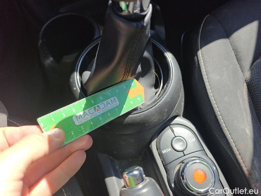  Mini  Cooper MINI MINI / 2014 / 5P / berlina con portón  5 PUERTAS #47