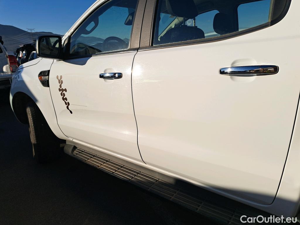  Ford  Ranger FORD  / 2019 / 4P / pickup doble cabina 2.0 Ecoblue 125kW 4x4 Doble Cab. XLT S/S #14