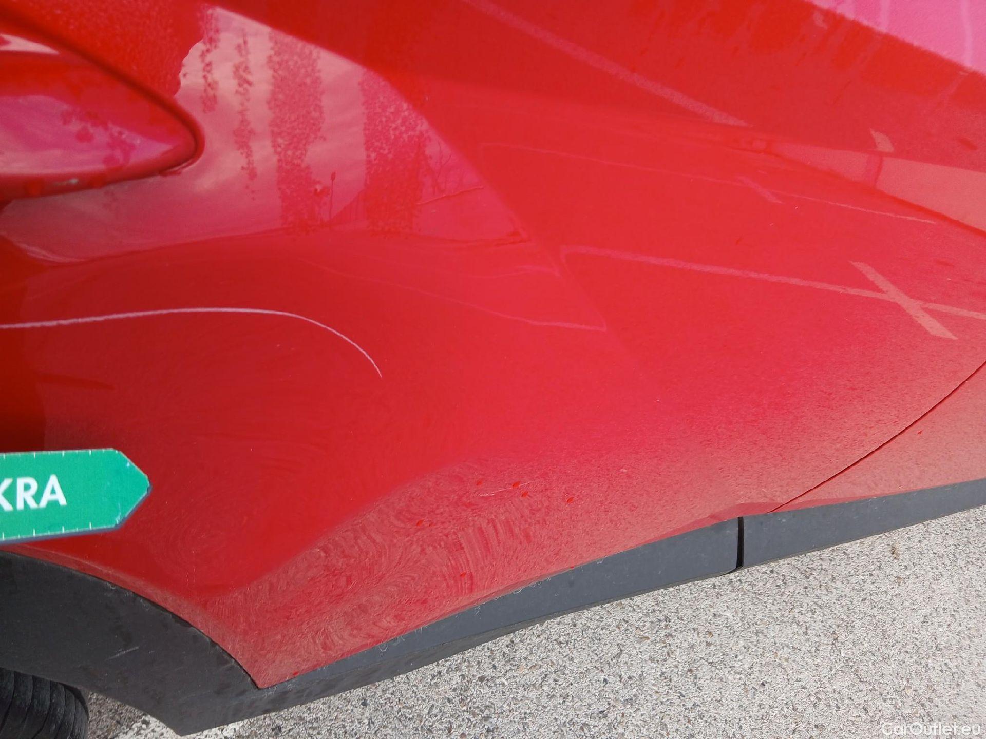  Hyundai  Tucson HYUNDAI  / 2020 / 5P / todoterreno 1.6 TGDI 169kW HEV Tecno Auto 2C #17