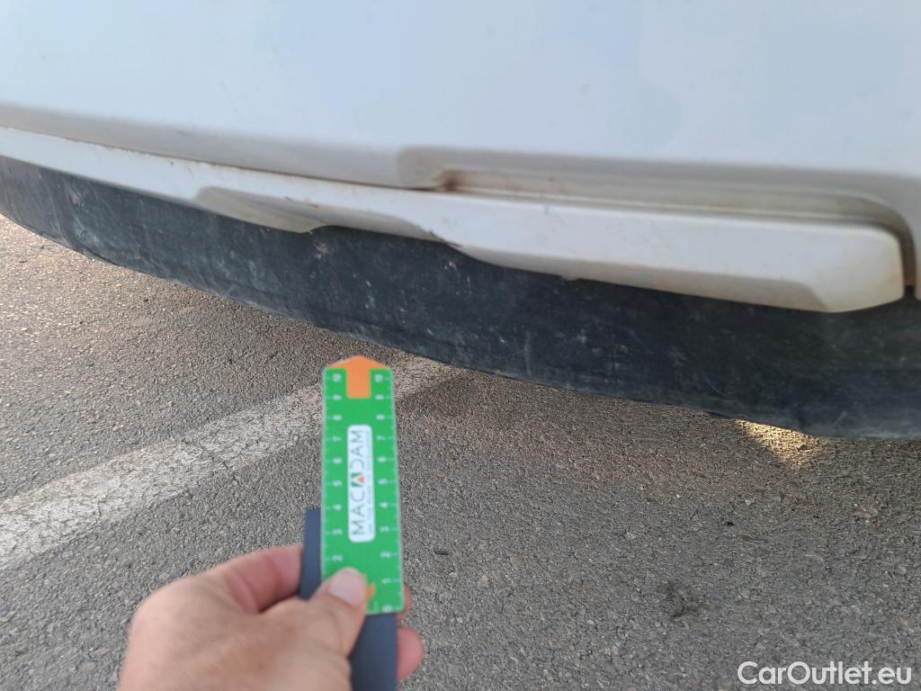  Ford  Ranger FORD  / 2019 / 4P / pickup doble cabina 2.0 Ecoblue 125kW 4x4 Doble Cab. XLT S/S #18