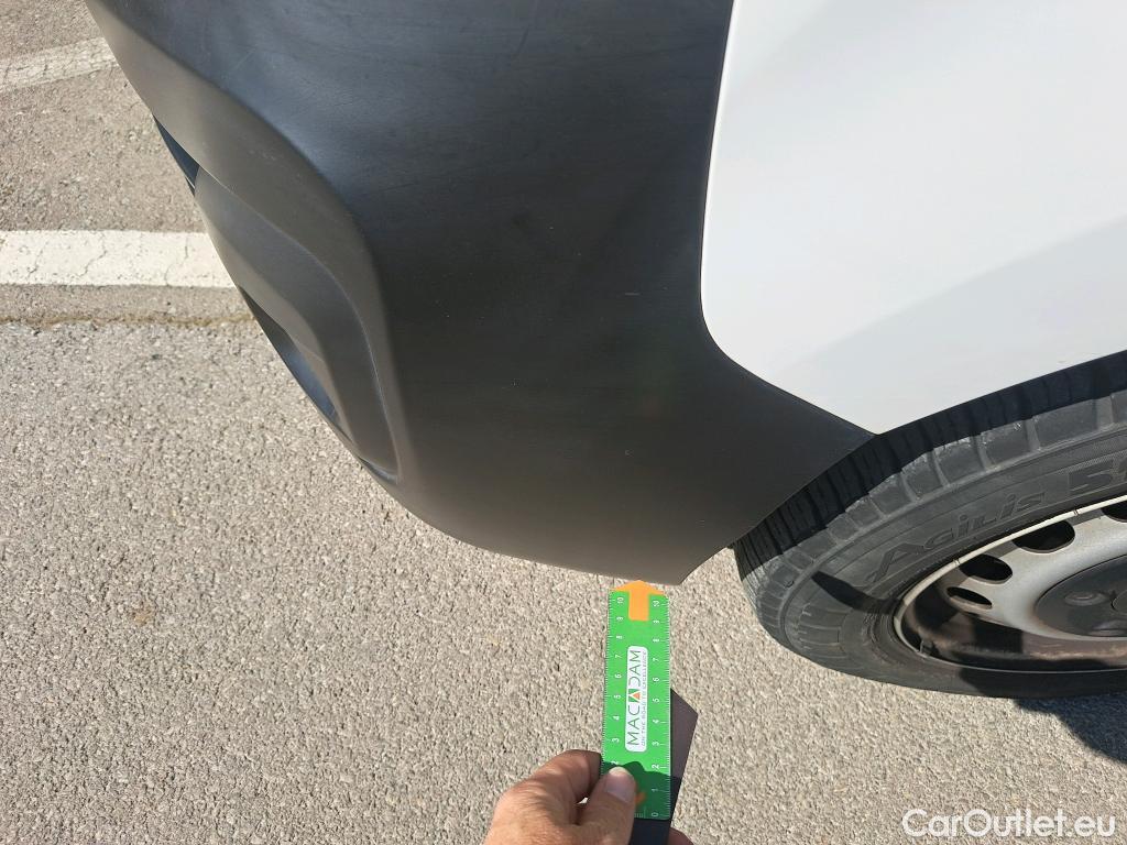  Opel  Vivaro OPEL  / 2019 / 4P / furgón 1.5 Diésel 88kW (120CV) M Std Select #14