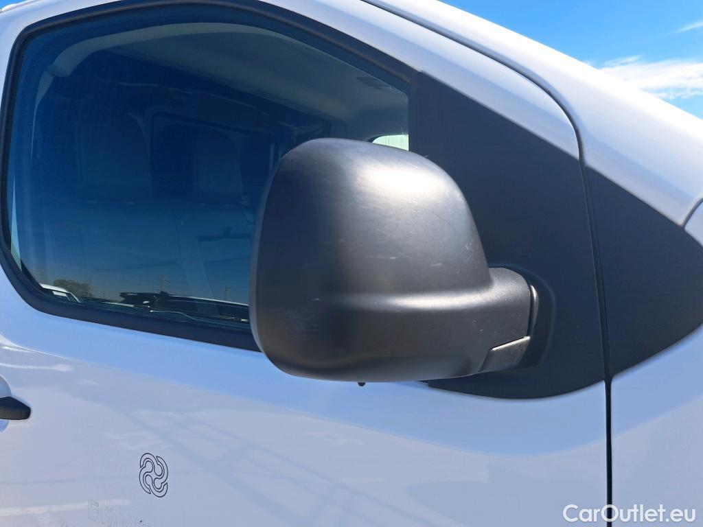  Opel  Vivaro OPEL  / 2019 / 4P / furgón 1.5 Diésel 88kW (120CV) M Std Select #22