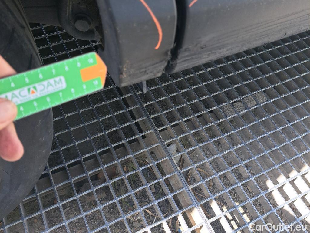  Nissan  Qashqai NISSAN  / 2017 / 5P / todoterreno dCi 96 kW (130 CV) XTRONIC TEKNA+ ProPI. #57