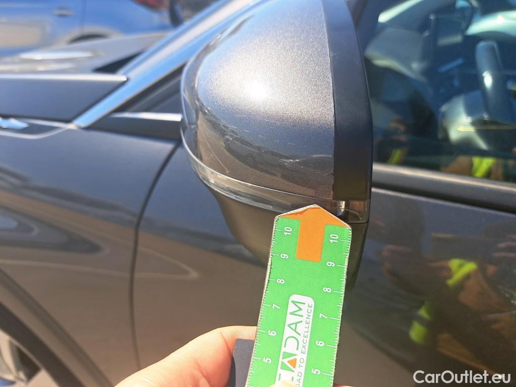  Peugeot  3008 PEUGEOT  / 2020 / 5P / todoterreno 1.5 BlueHDi 96kW (130CV) S&S Active Pack #40