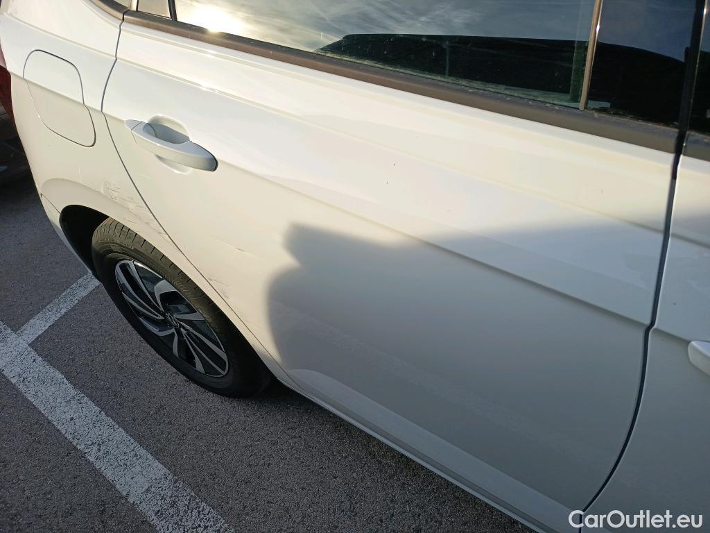  Volkswagen  Polo VOLKSWAGEN  / 2021 / 5P / berlina con portón Life 1.0 TSI 70kW (95CV) #8