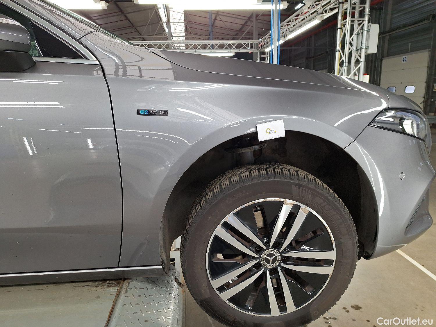  Mercedes  A-Klasse Mercedes, A-Class Berline '18, Mercedes-Benz  Limousine A 250e Business S #9