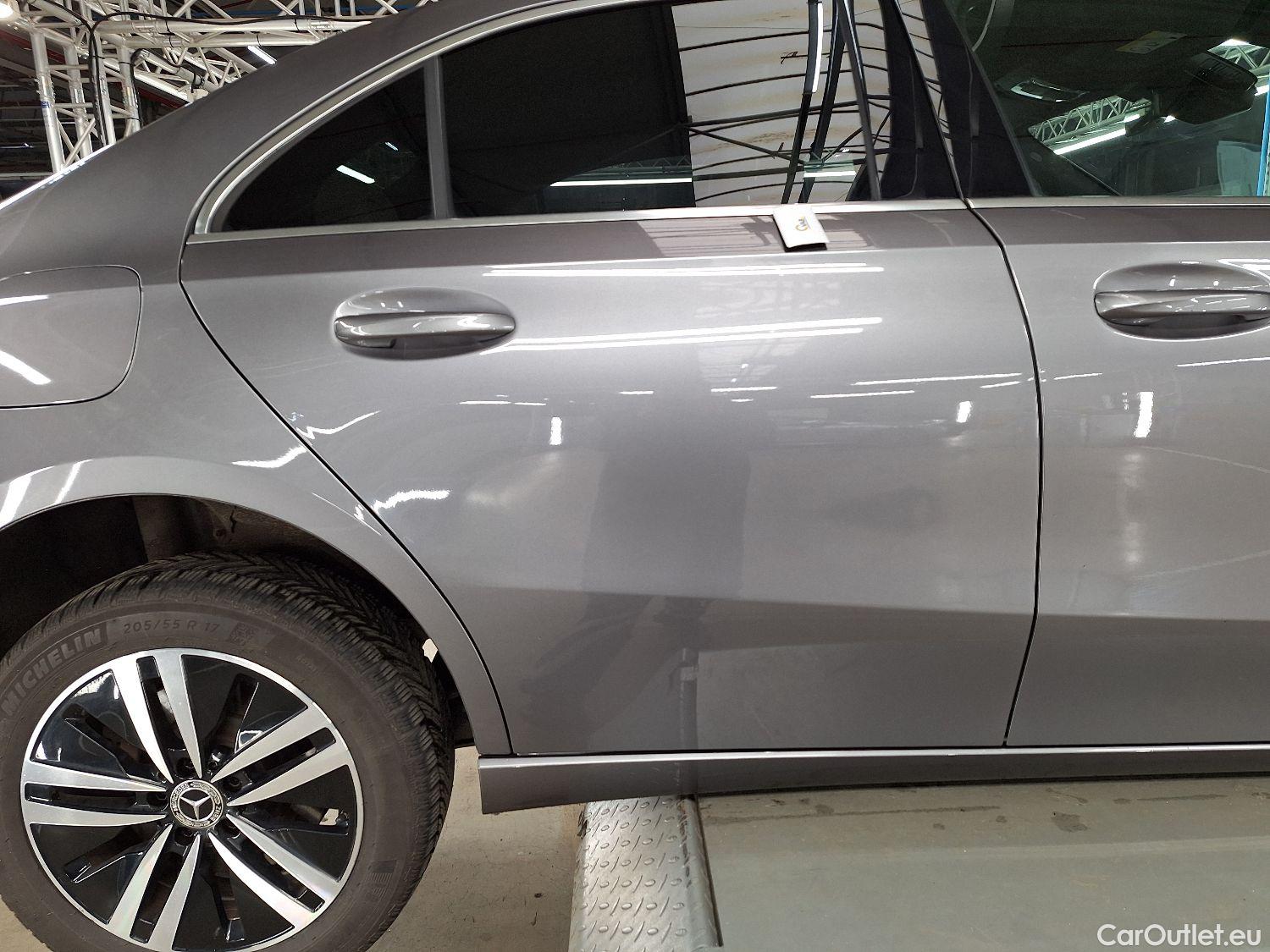  Mercedes  A-Klasse Mercedes, A-Class Berline '18, Mercedes-Benz  Limousine A 250e Business S #11