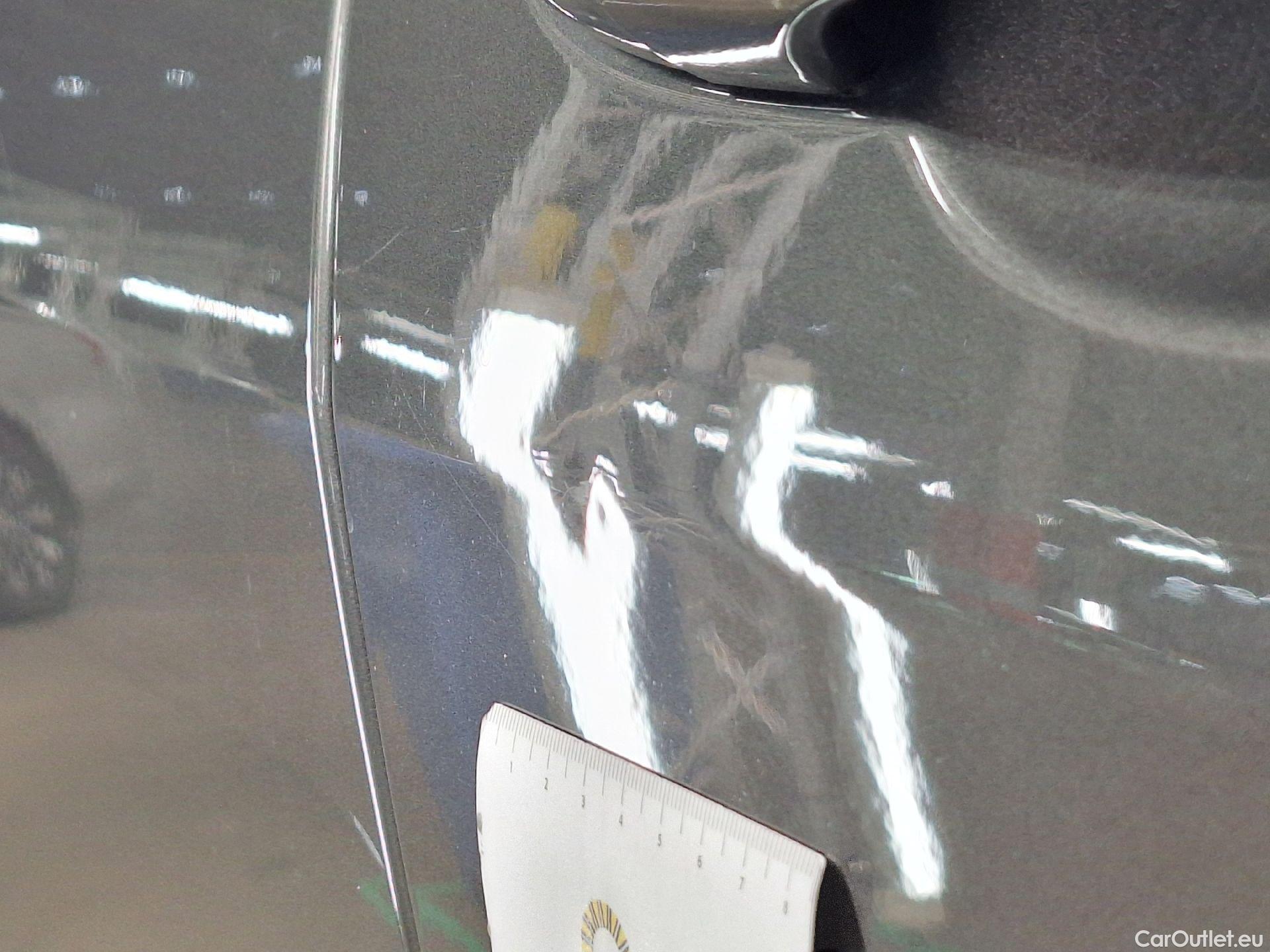  Alfa Romeo  TONALE Alfa Romeo,  '22 PHEV, Alfa Romeo  1.3 T280 PHEV Q4 Veloce 5d #8