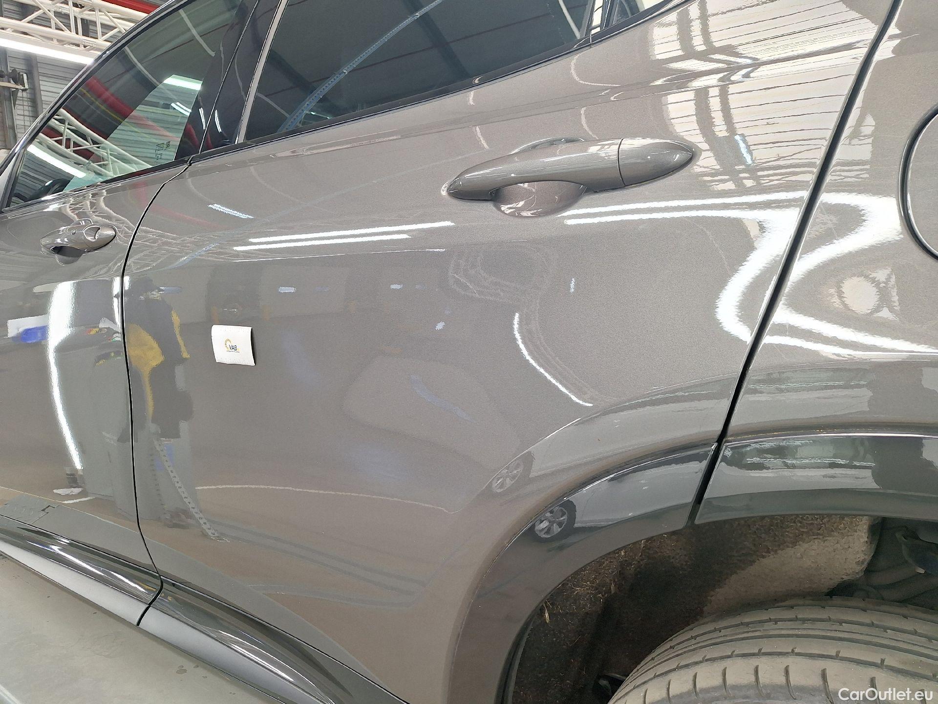  Alfa Romeo  TONALE Alfa Romeo,  '22 PHEV, Alfa Romeo  1.3 T280 PHEV Q4 Veloce 5d #31