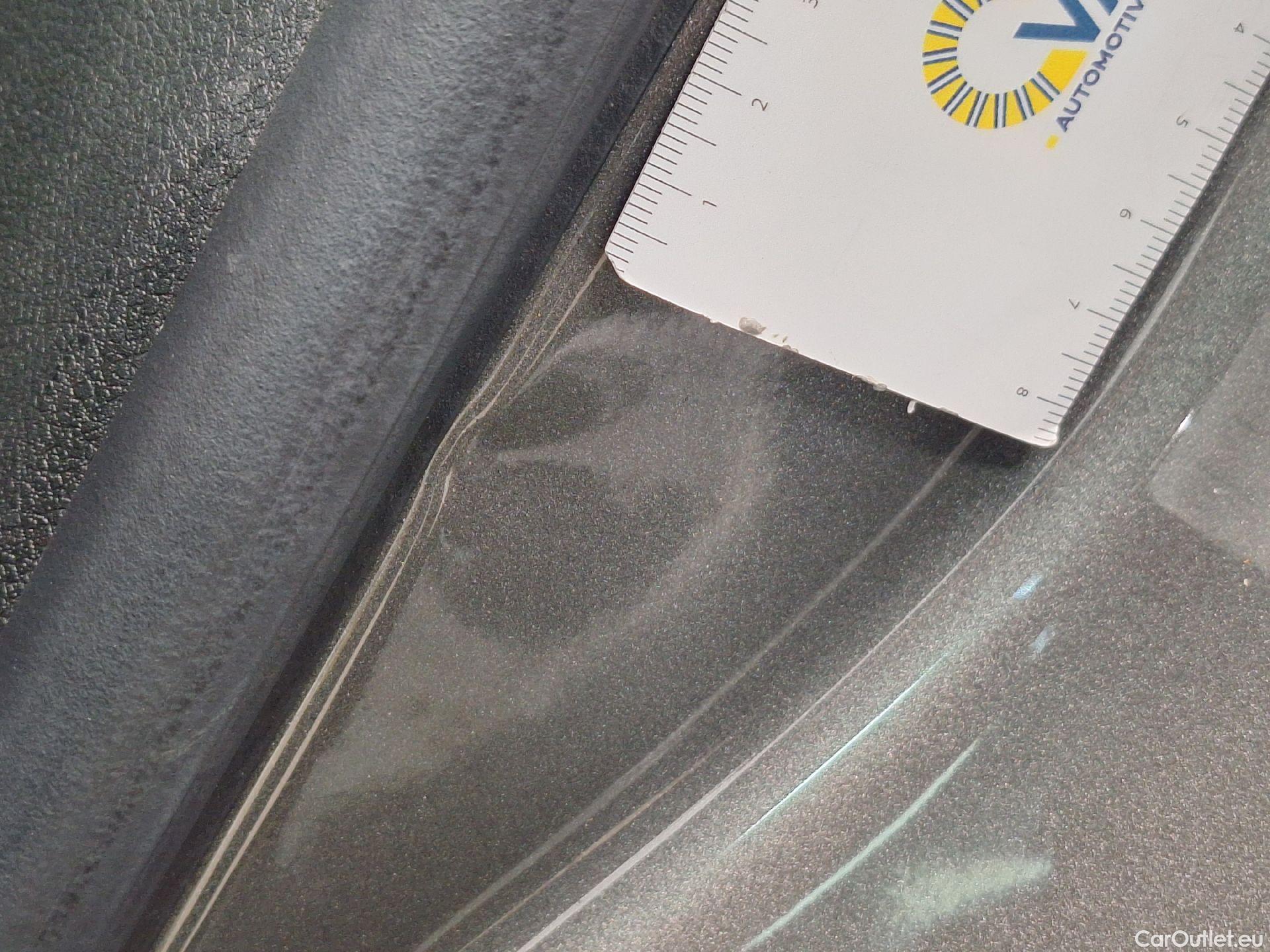  Alfa Romeo  TONALE Alfa Romeo,  '22 PHEV, Alfa Romeo  1.3 T280 PHEV Q4 Veloce 5d #58