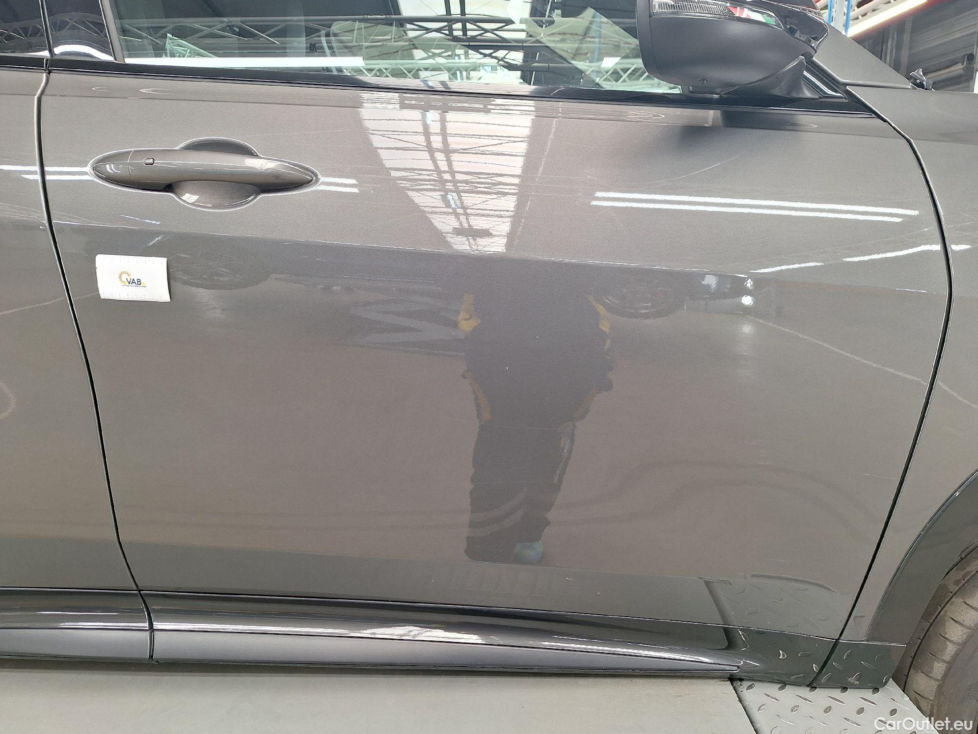  Alfa Romeo  TONALE Alfa Romeo,  '22 PHEV, Alfa Romeo  1.3 T280 PHEV Q4 Veloce 5d #7