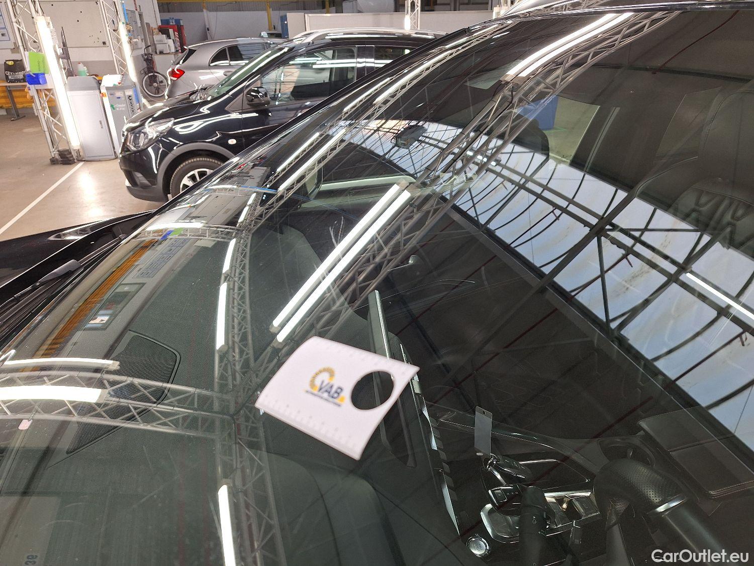  Peugeot  5008 Peugeot,  '16, Peugeot  1.5 BlueHDi 96kW S&S EAT8 GT Line 5d - NO COC #8