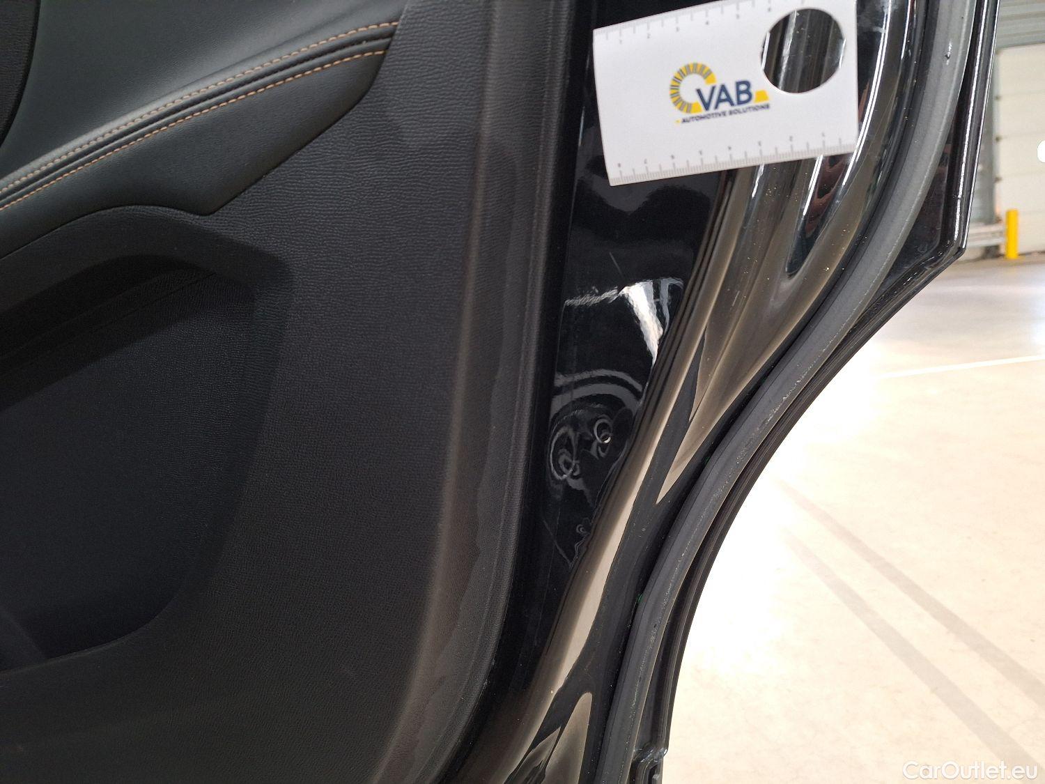  Peugeot  5008 Peugeot,  '16, Peugeot  1.5 BlueHDi 96kW S&S EAT8 GT Line 5d - NO COC #60