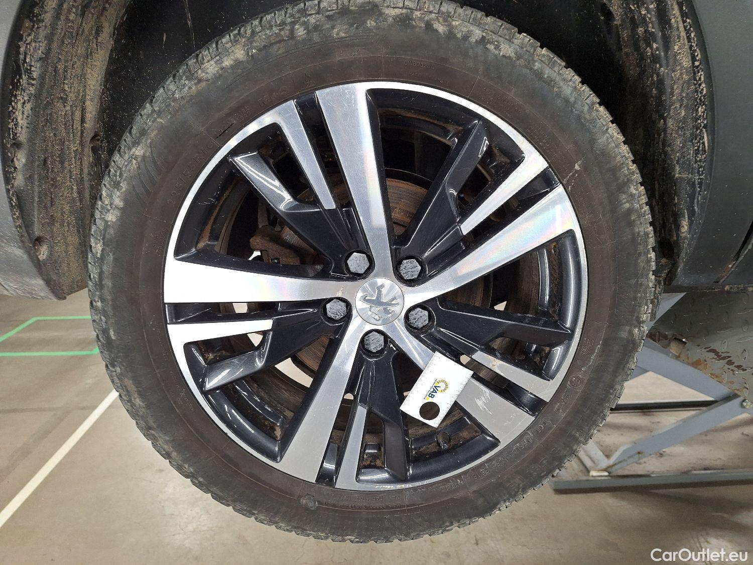  Peugeot  5008 Peugeot,  '16, Peugeot  1.5 BlueHDi 96kW S&S EAT8 GT Line 5d - NO COC #13