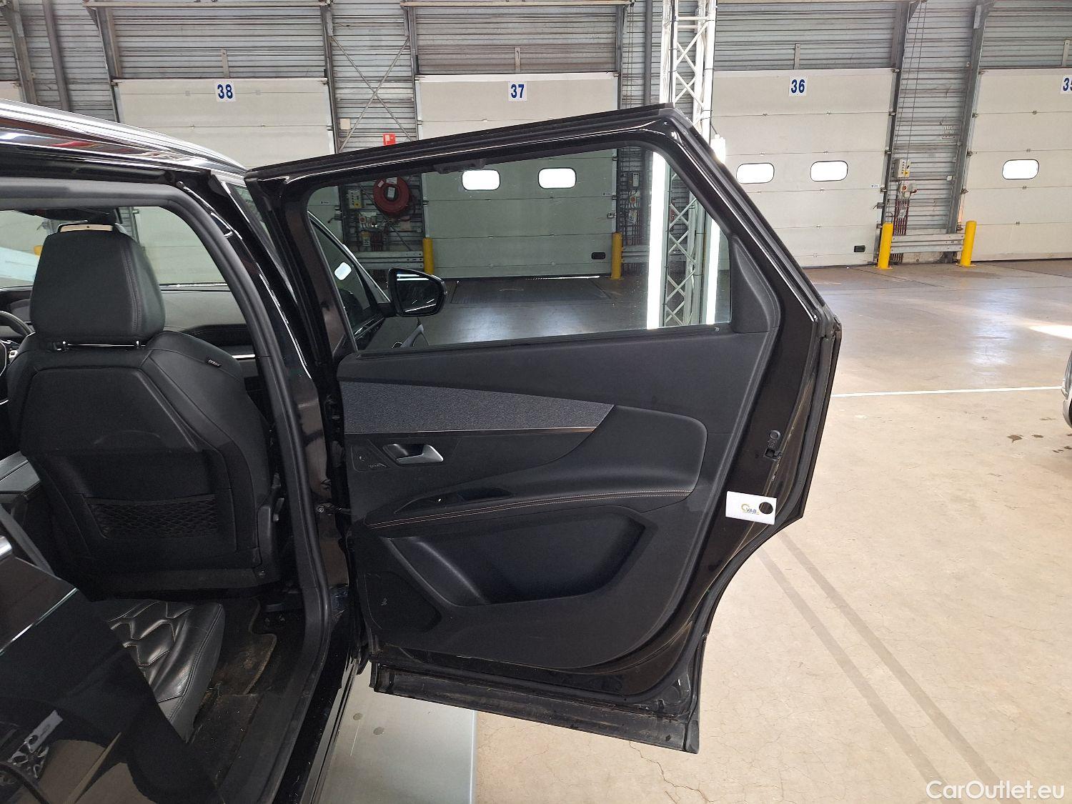  Peugeot  5008 Peugeot,  '16, Peugeot  1.5 BlueHDi 96kW S&S EAT8 GT Line 5d - NO COC #59