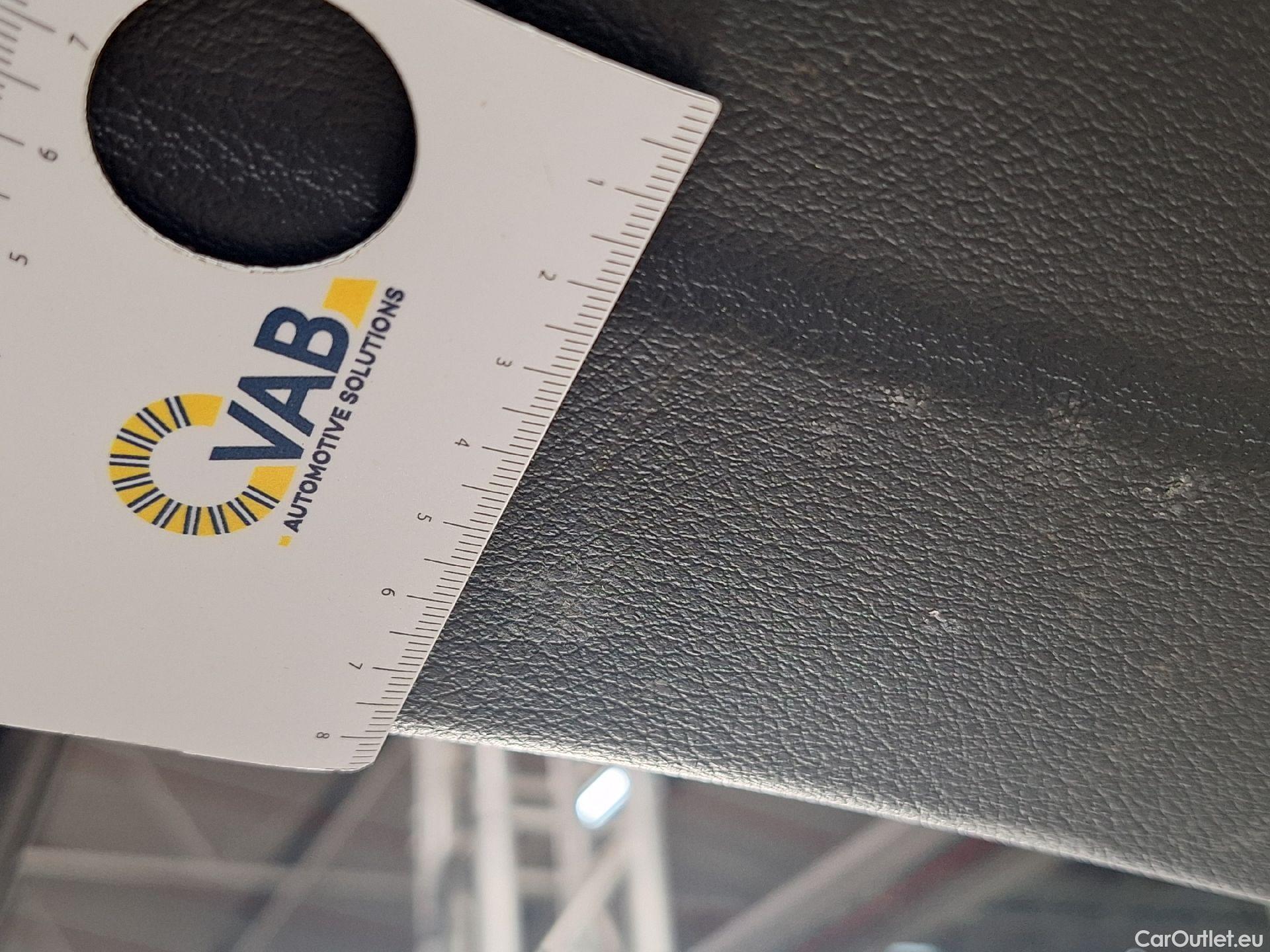  Mercedes  GLB Mercedes,  '19, Mercedes-Benz   200 d Business Solution 5d #18