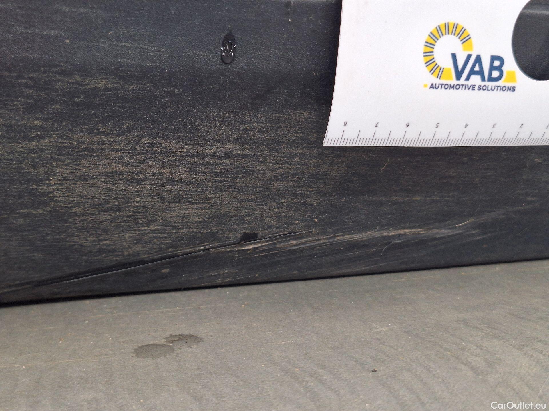  Bmw  X1 BMW,  '22, BMW  sDrive18d (100 kW) 5d #61