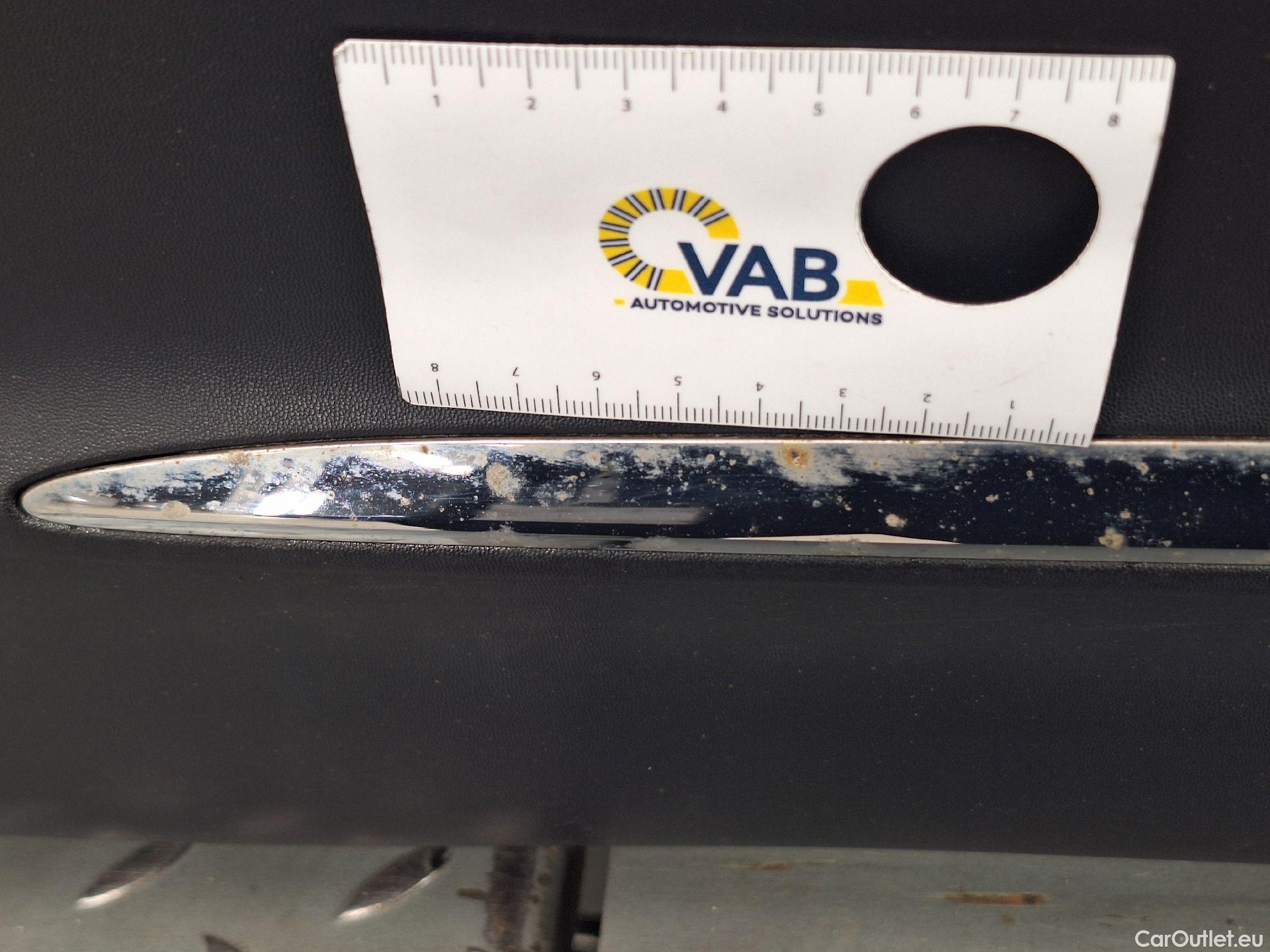  Mercedes  GLB Mercedes,  '19, Mercedes-Benz   200 d Business Solution 5d #67