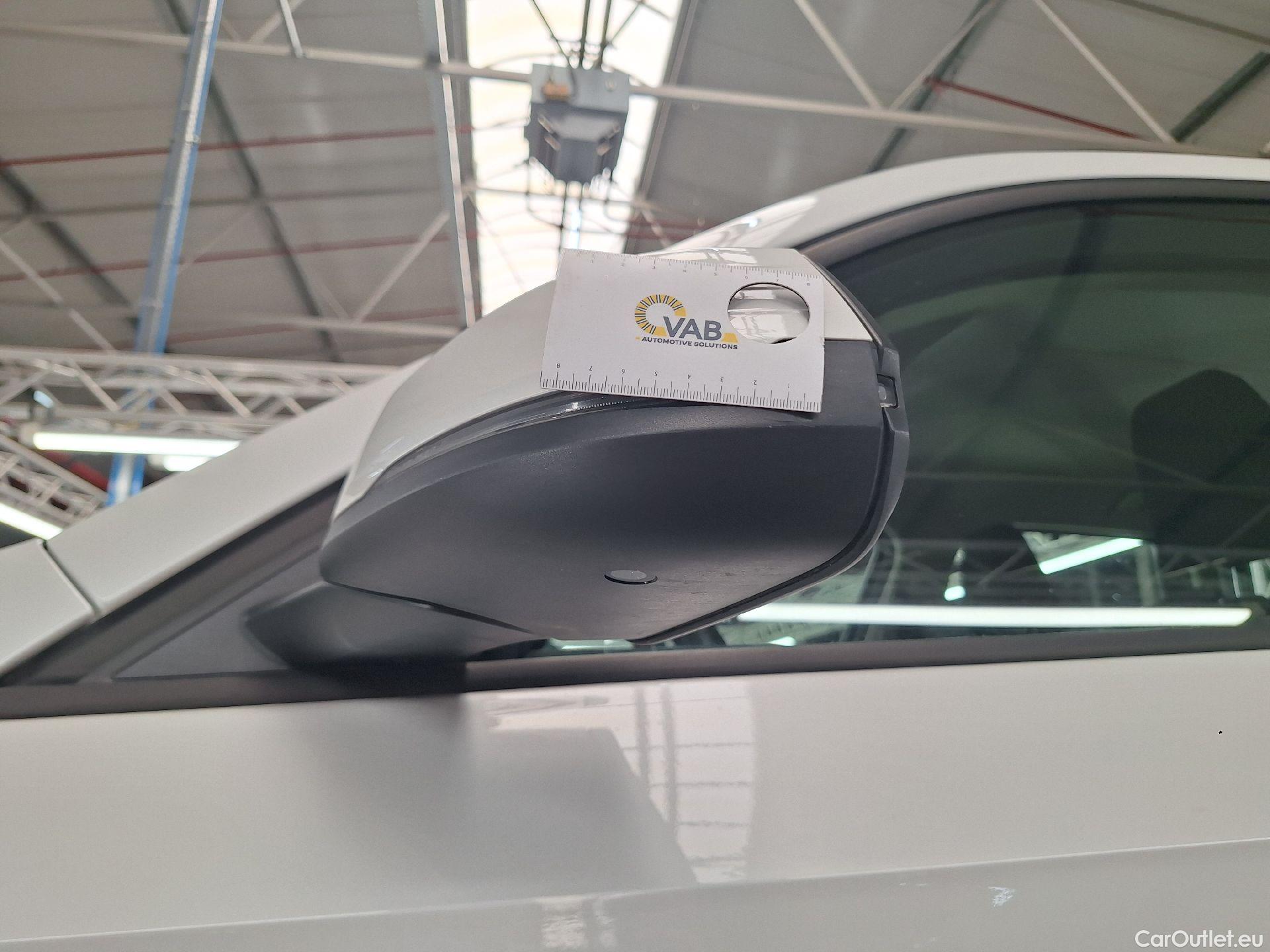  Bmw  X1 BMW,  '22, BMW  sDrive18d (100 kW) 5d #26