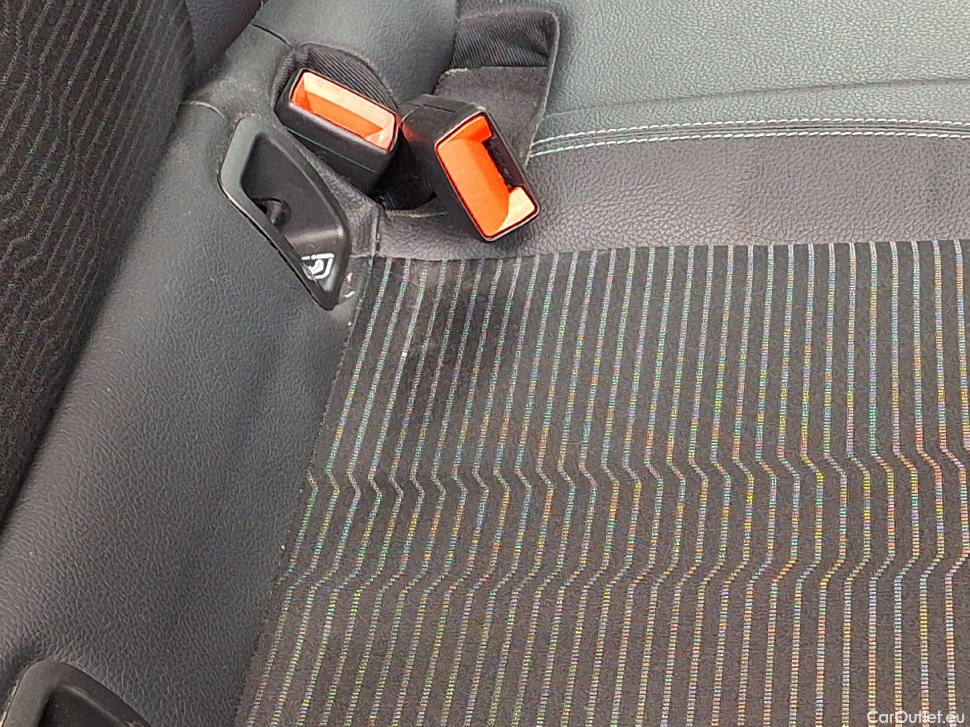  Mercedes  CLA-Klasse Mercedes, CLA-Class SB '19, Mercedes-Benz CLA Shooting Brake CLA 180 d Busines #25