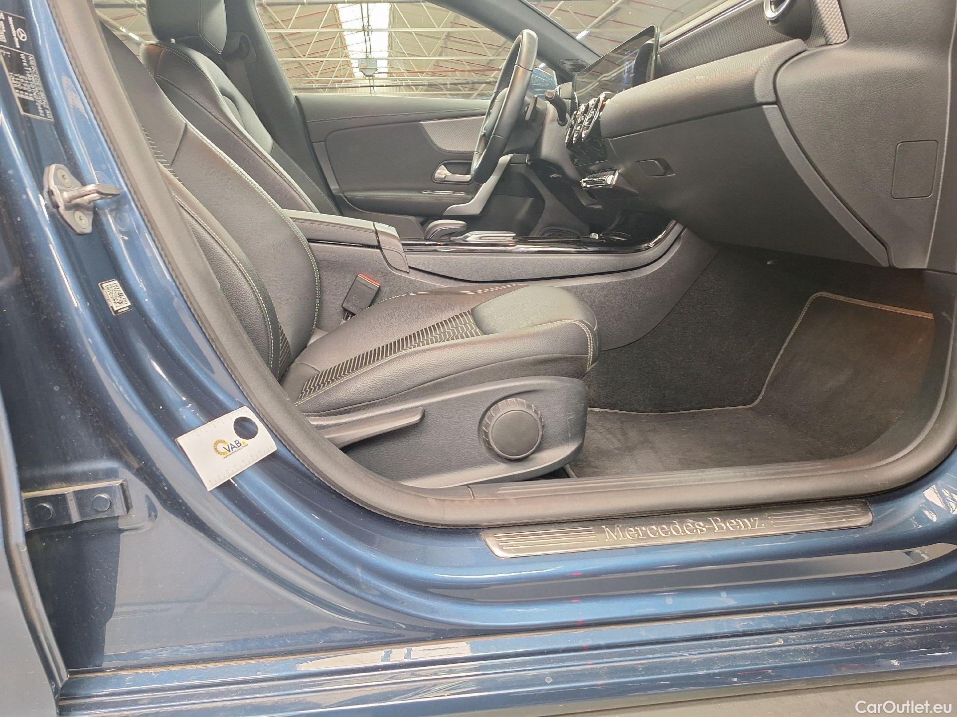  Mercedes  CLA-Klasse Mercedes, CLA-Class SB '19, Mercedes-Benz CLA Shooting Brake CLA 180 d Busines #63