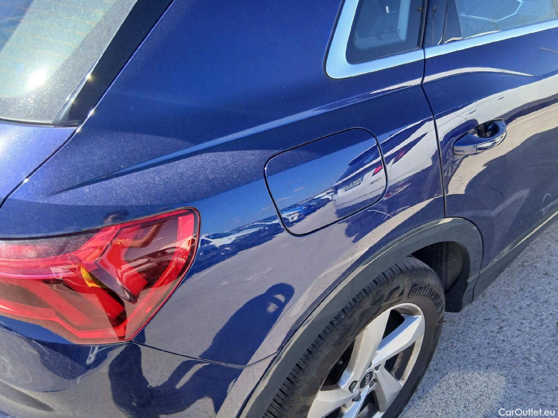  Audi  Q3 AUDI  / 2018 / 5P / todoterreno Advanced 35 TDI 110kW (150CV) S tronic #39