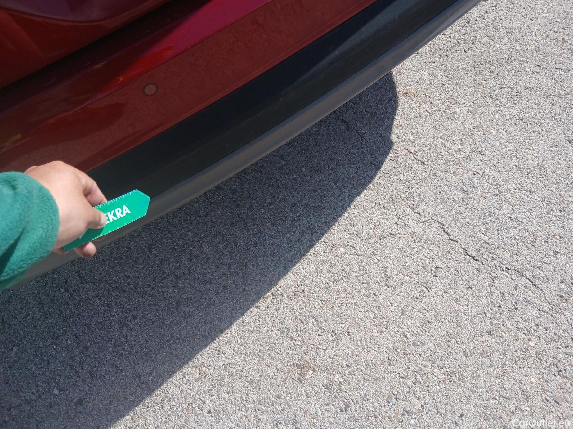  Hyundai  Tucson HYUNDAI  / 2018 / 5P / todoterreno  CRDI 1.6 116 CV 48V 4X2 SLE(SP)(SL) #28