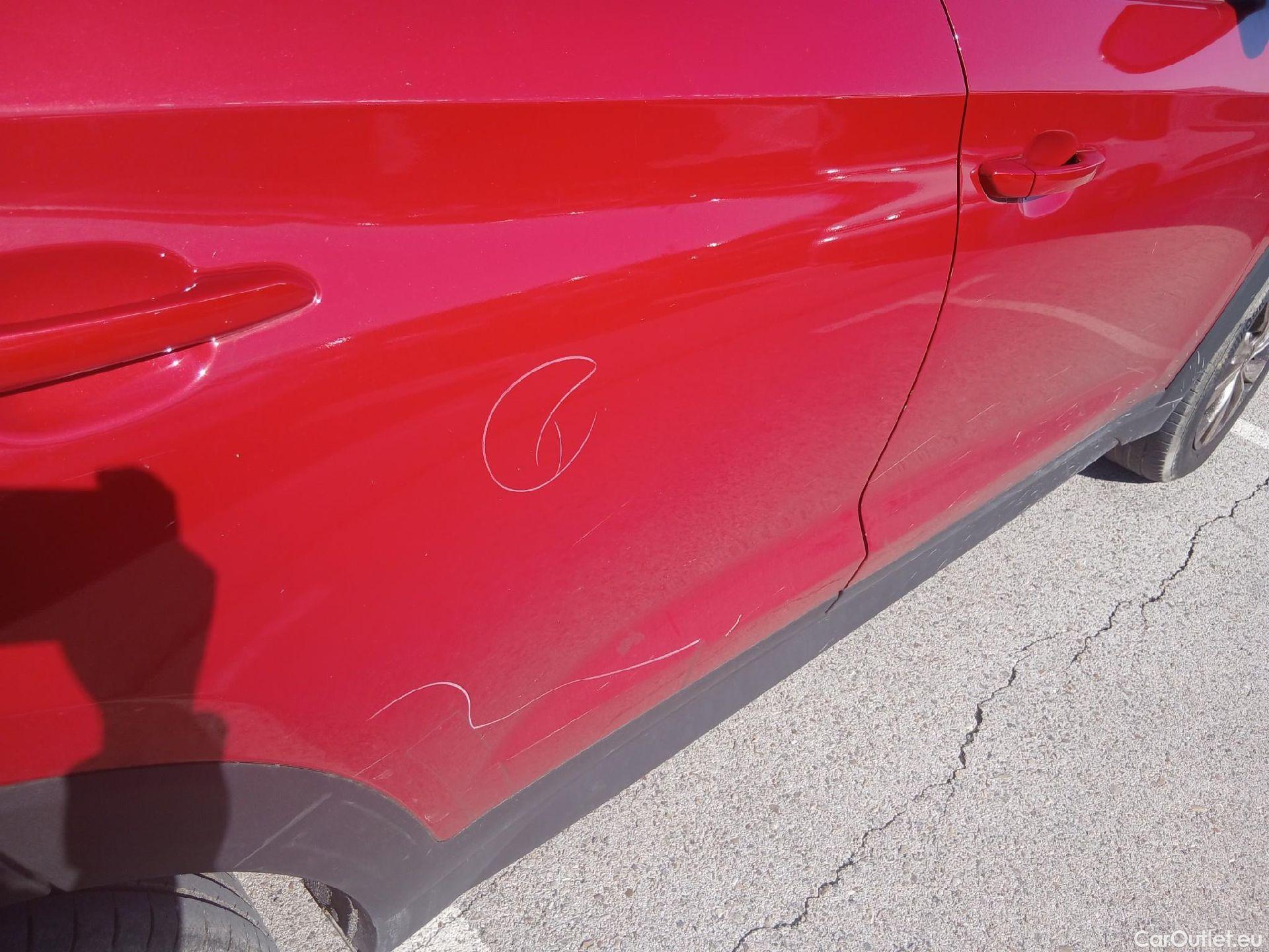  Hyundai  Tucson HYUNDAI  / 2018 / 5P / todoterreno  CRDI 1.6 116 CV 48V 4X2 SLE(SP)(SL) #31