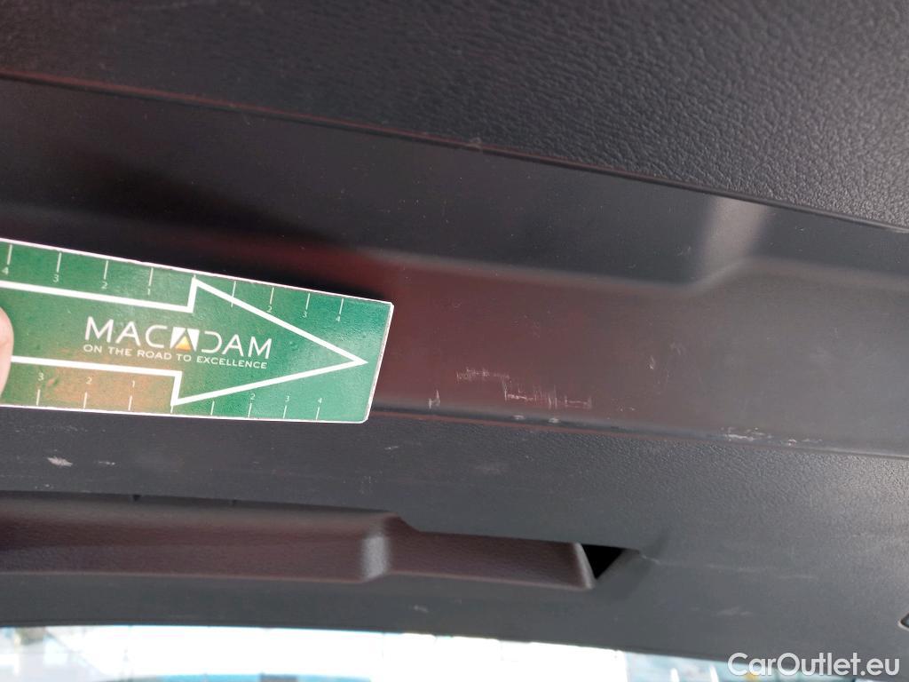  Bmw  X1 BMW  / 2019 / 5P / todoterreno sDrive18dA Corporate (AC4) #17