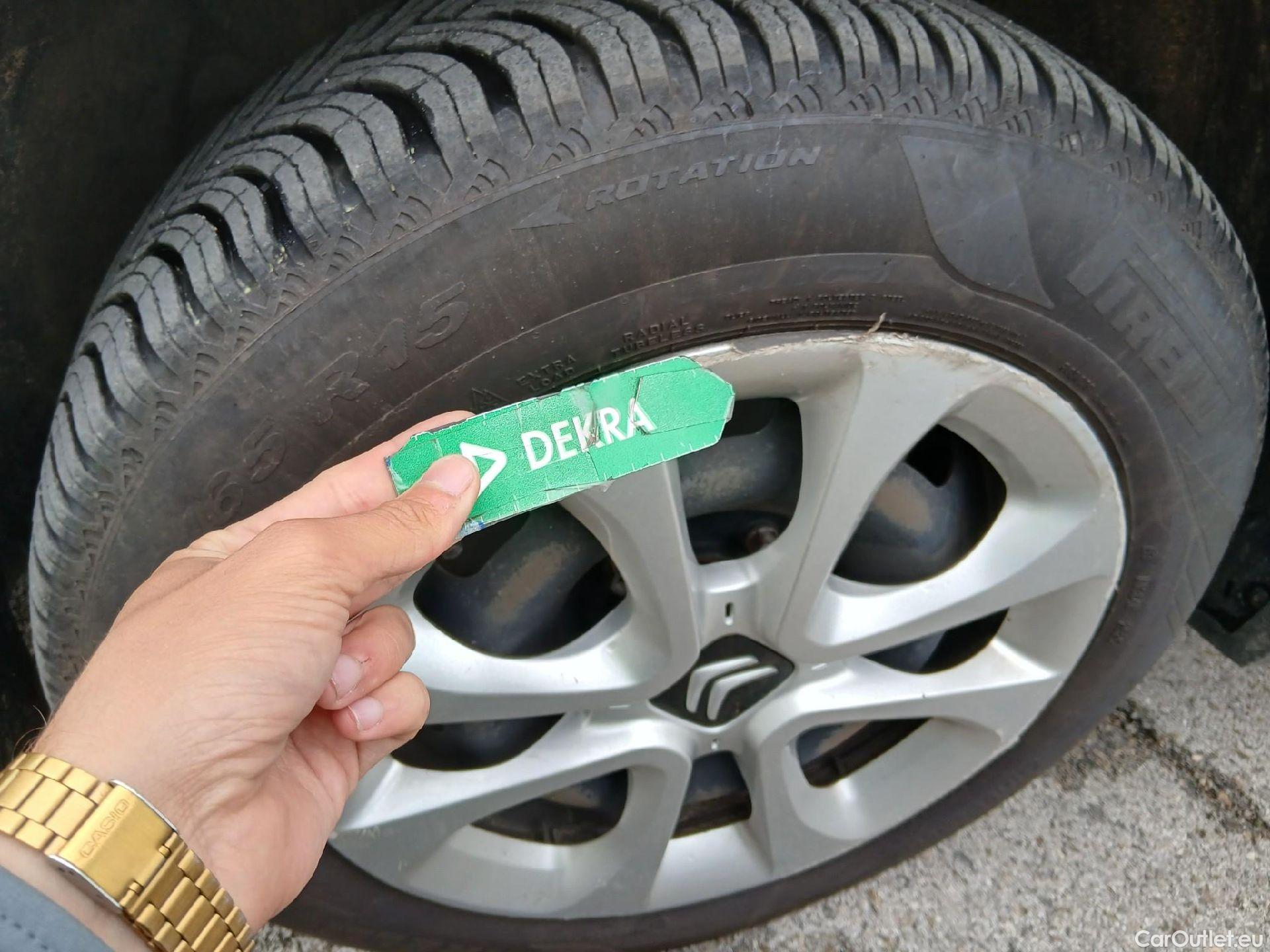  Citroen  C3 CITROEN  / 2020 / 5P / berlina con portón BlueHDi 75KW (100CV) S&S Live Pack #13