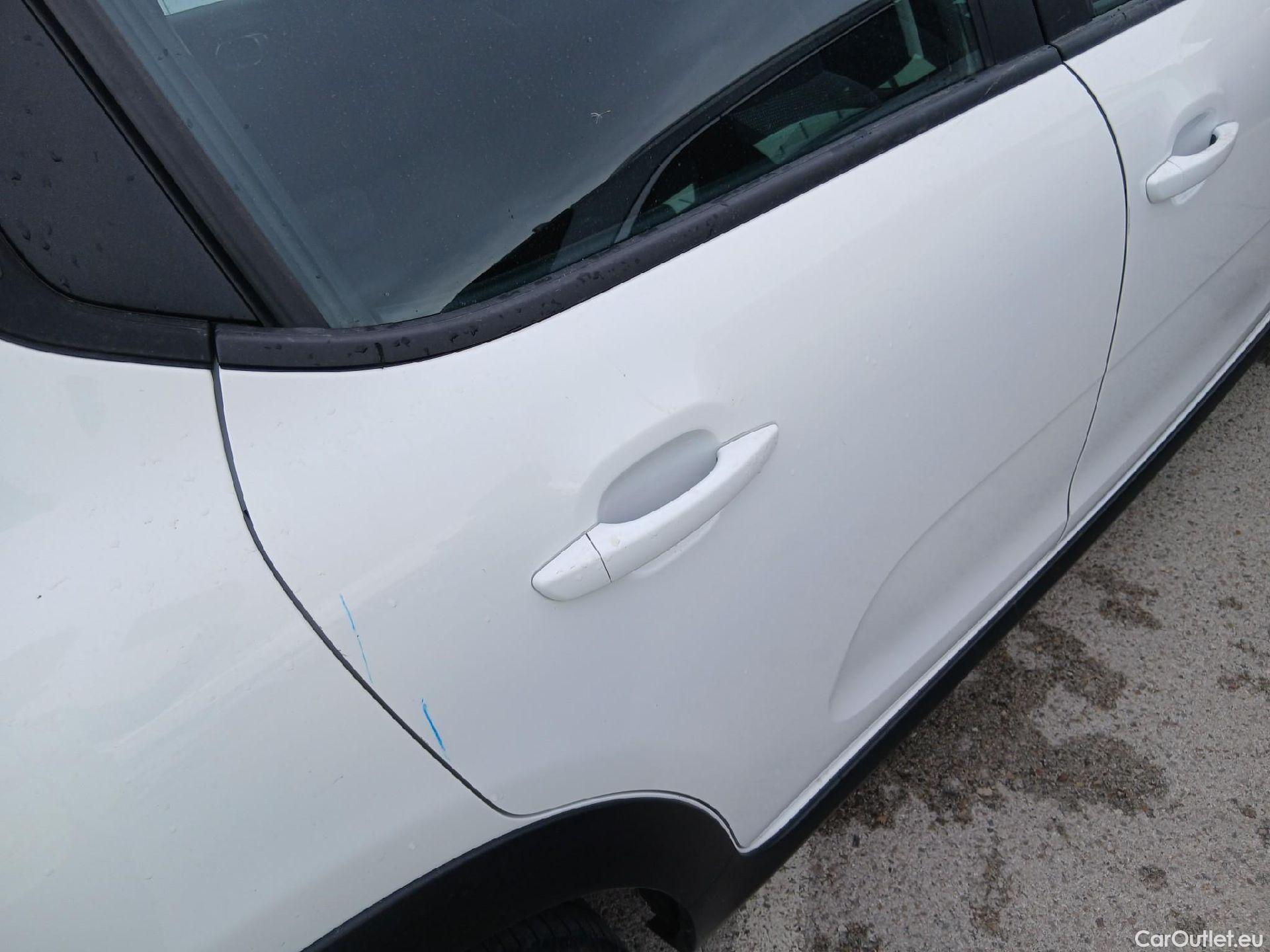  Citroen  C3 CITROEN  / 2020 / 5P / berlina con portón BlueHDi 75KW (100CV) S&S Live Pack #34