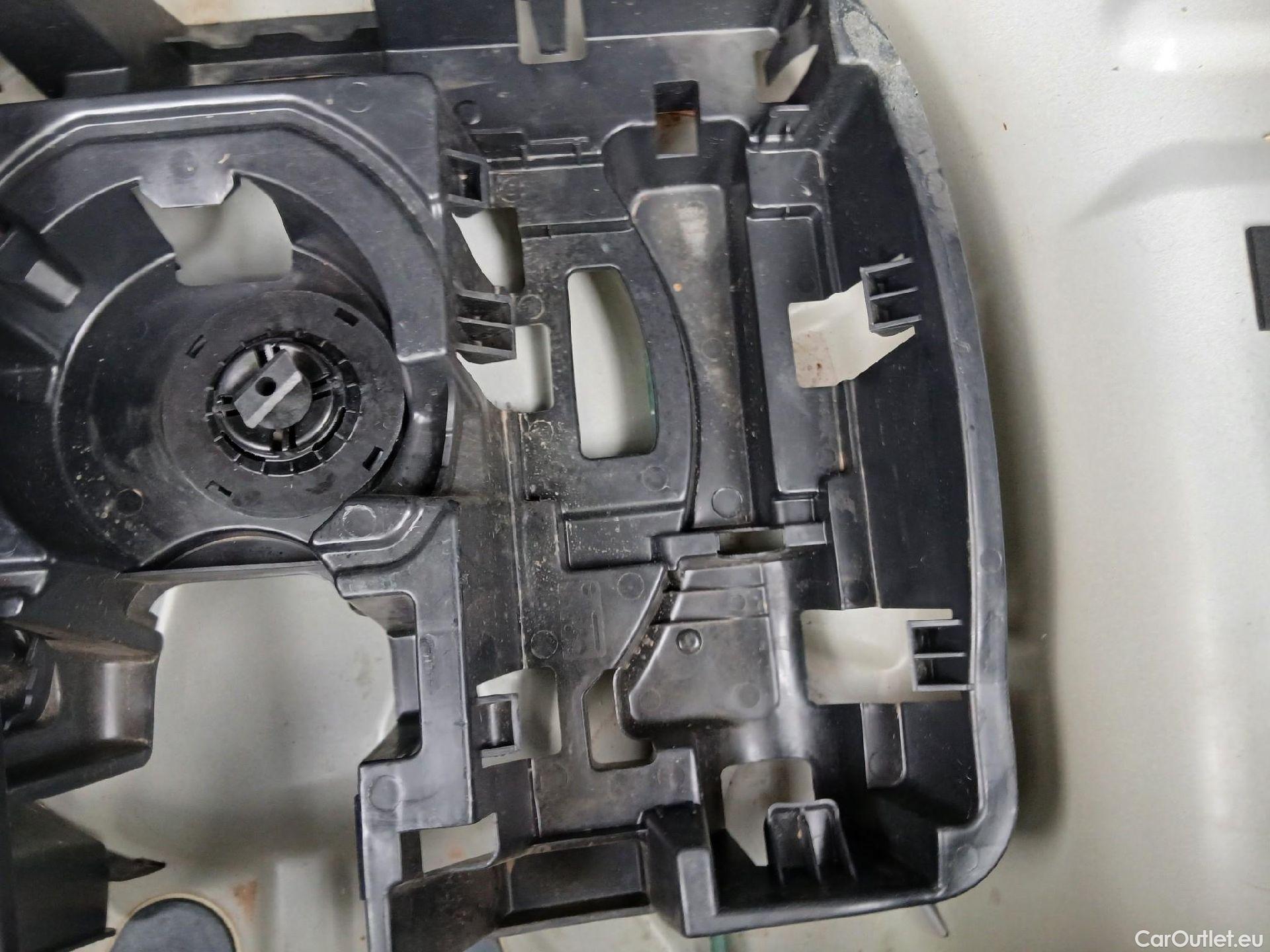  Citroen  C3 CITROEN  / 2020 / 5P / berlina con portón BlueHDi 75KW (100CV) S&S Live Pack #4