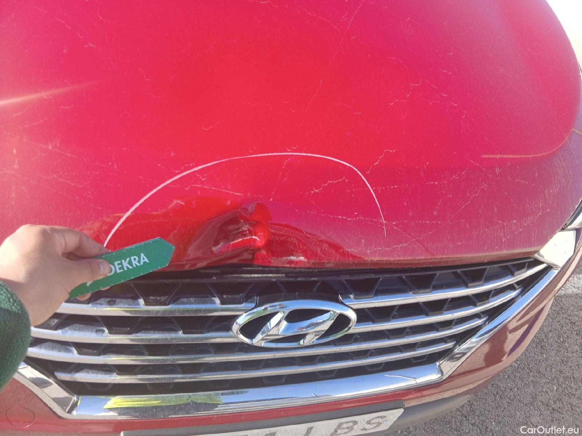  Hyundai  Tucson HYUNDAI  / 2018 / 5P / todoterreno  CRDI 1.6 116 CV 48V 4X2 SLE(SP)(SL) #11