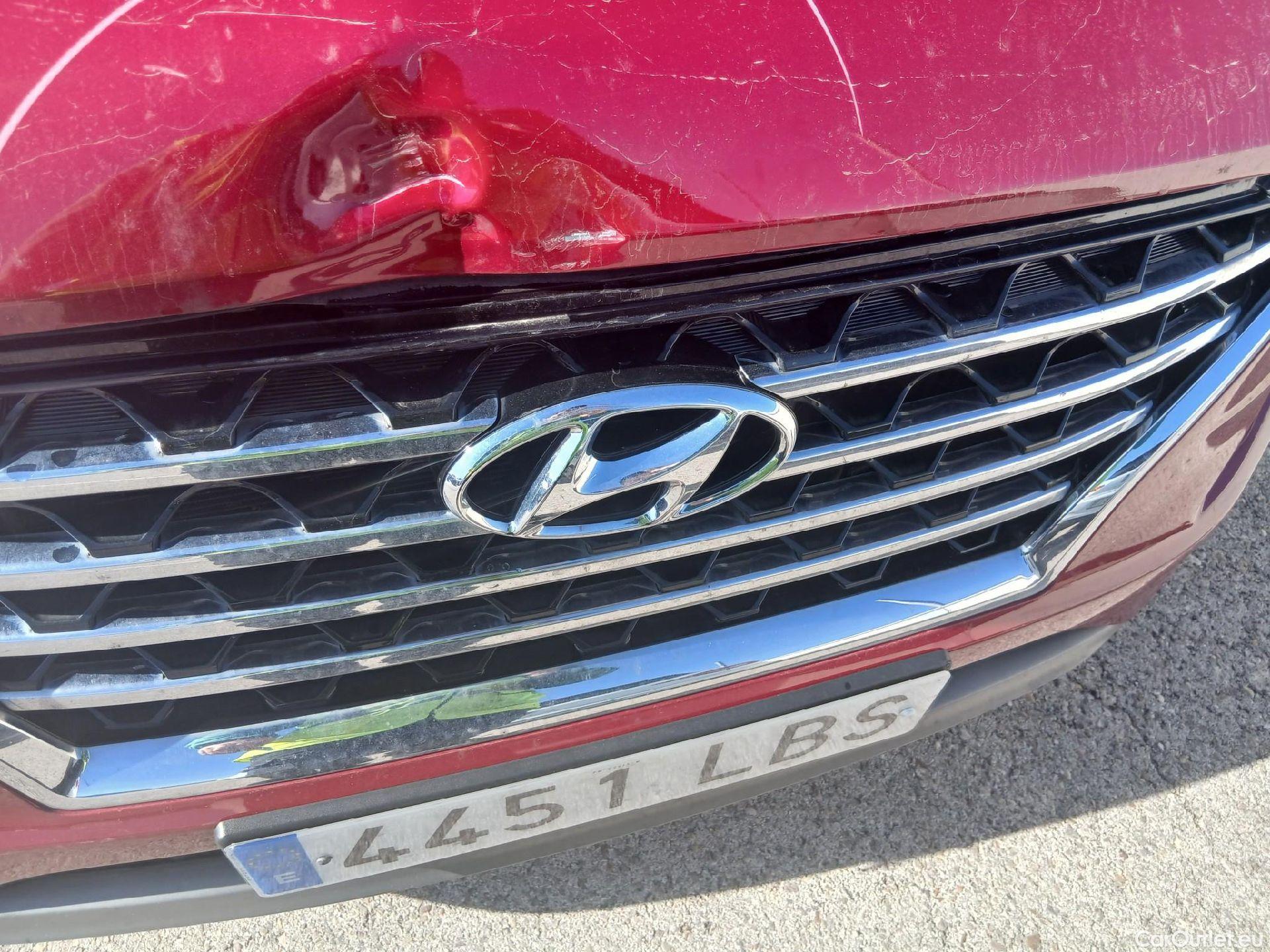  Hyundai  Tucson HYUNDAI  / 2018 / 5P / todoterreno  CRDI 1.6 116 CV 48V 4X2 SLE(SP)(SL) #14