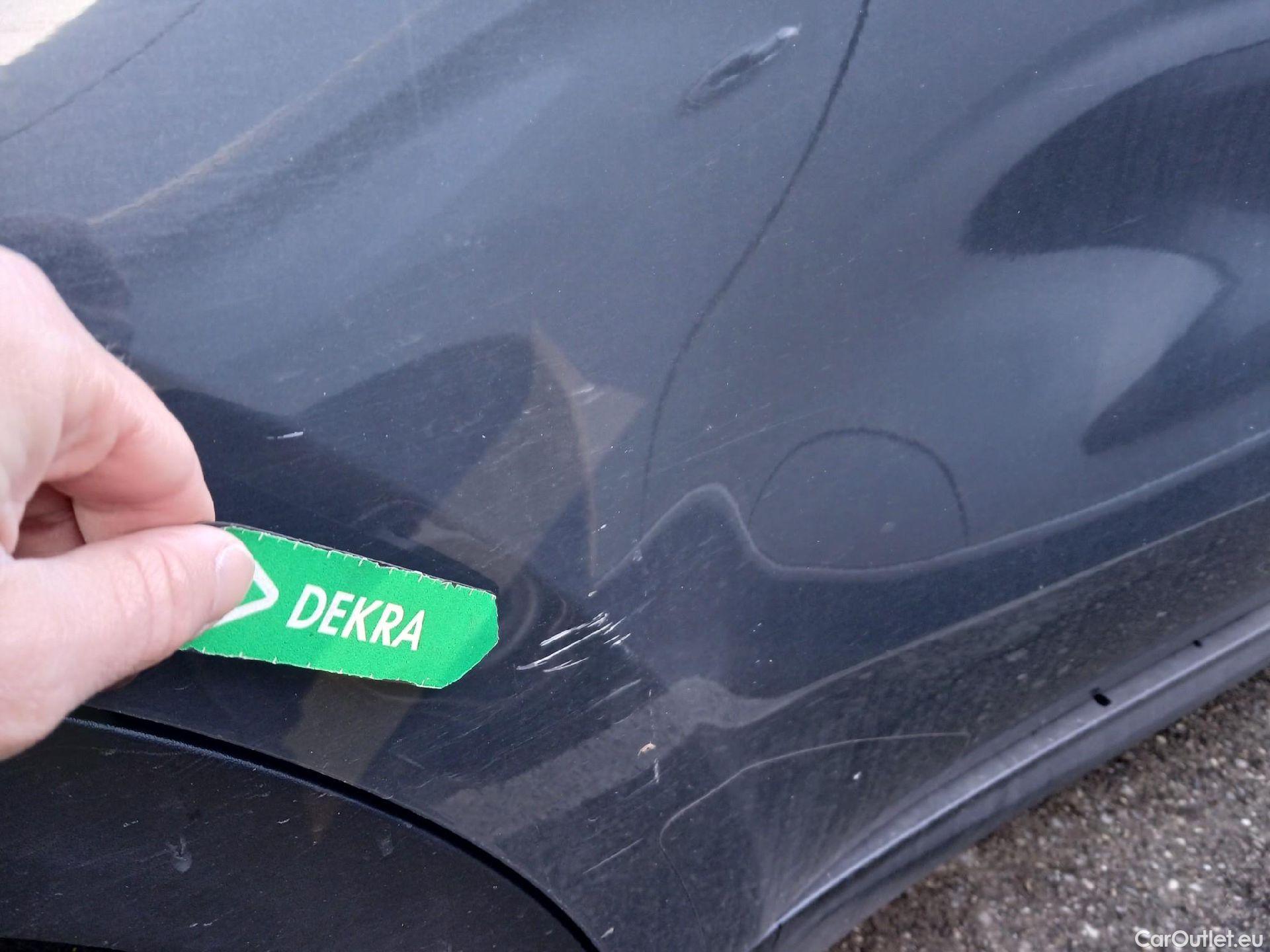  KIA  Sportage KIA  1.6MHEV Drive 100kW(136CV) 4x2(Crist Tintados) #25