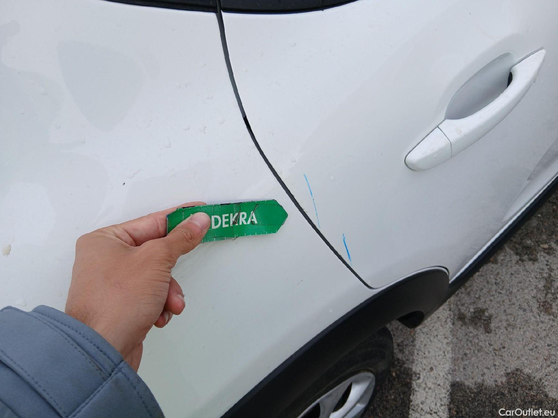  Citroen  C3 CITROEN  / 2020 / 5P / berlina con portón BlueHDi 75KW (100CV) S&S Live Pack #35