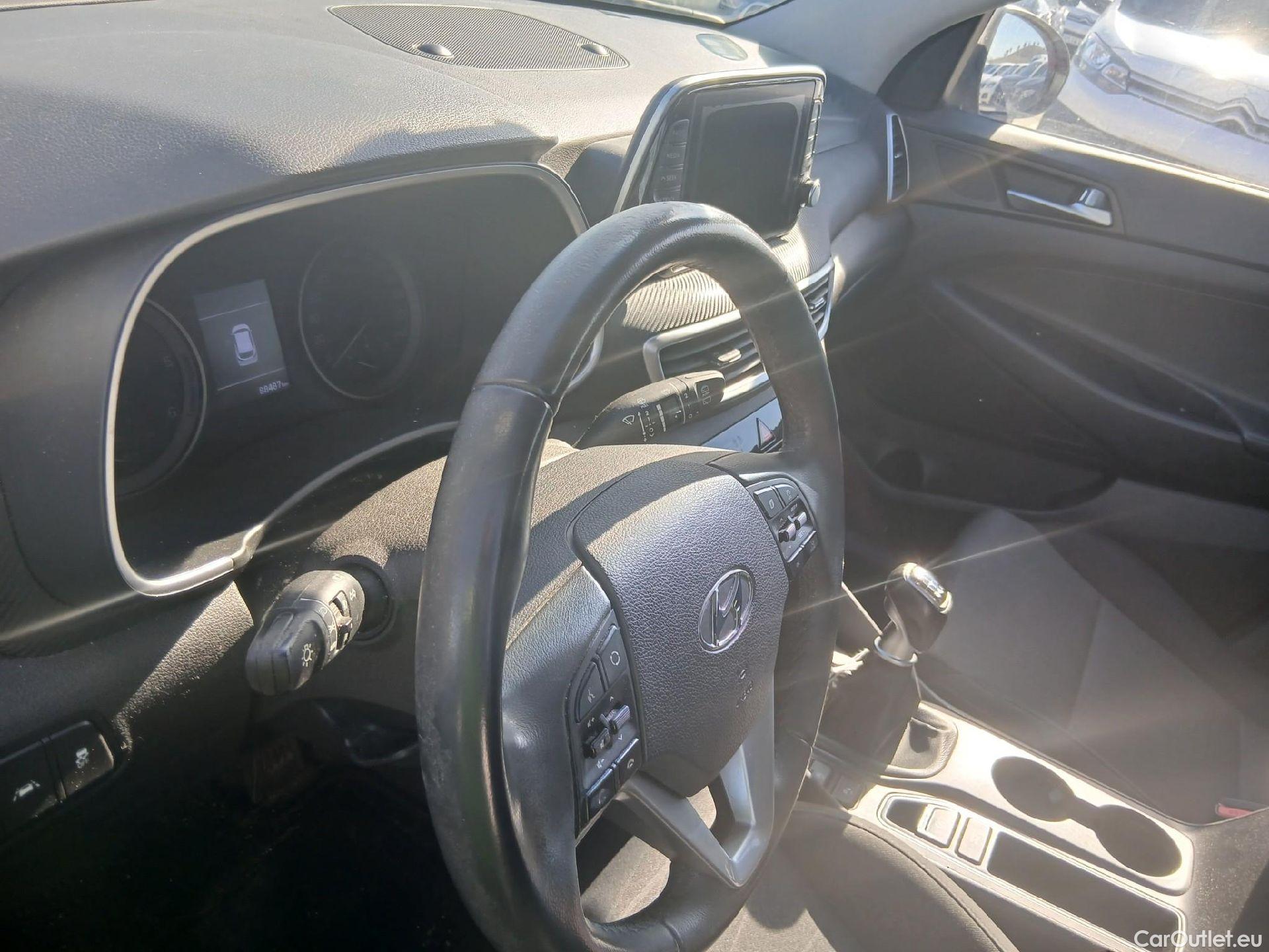  Hyundai  Tucson HYUNDAI  / 2018 / 5P / todoterreno  CRDI 1.6 116 CV 48V 4X2 SLE(SP)(SL) #6