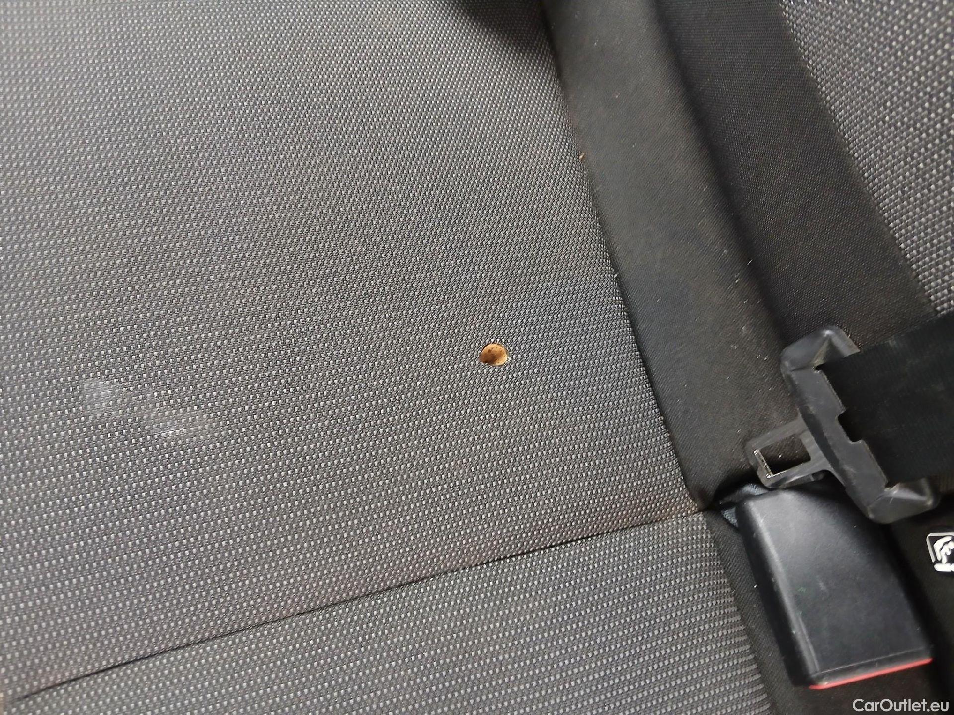  Citroen  C3 CITROEN  / 2020 / 5P / berlina con portón BlueHDi 75KW (100CV) S&S Live Pack #21