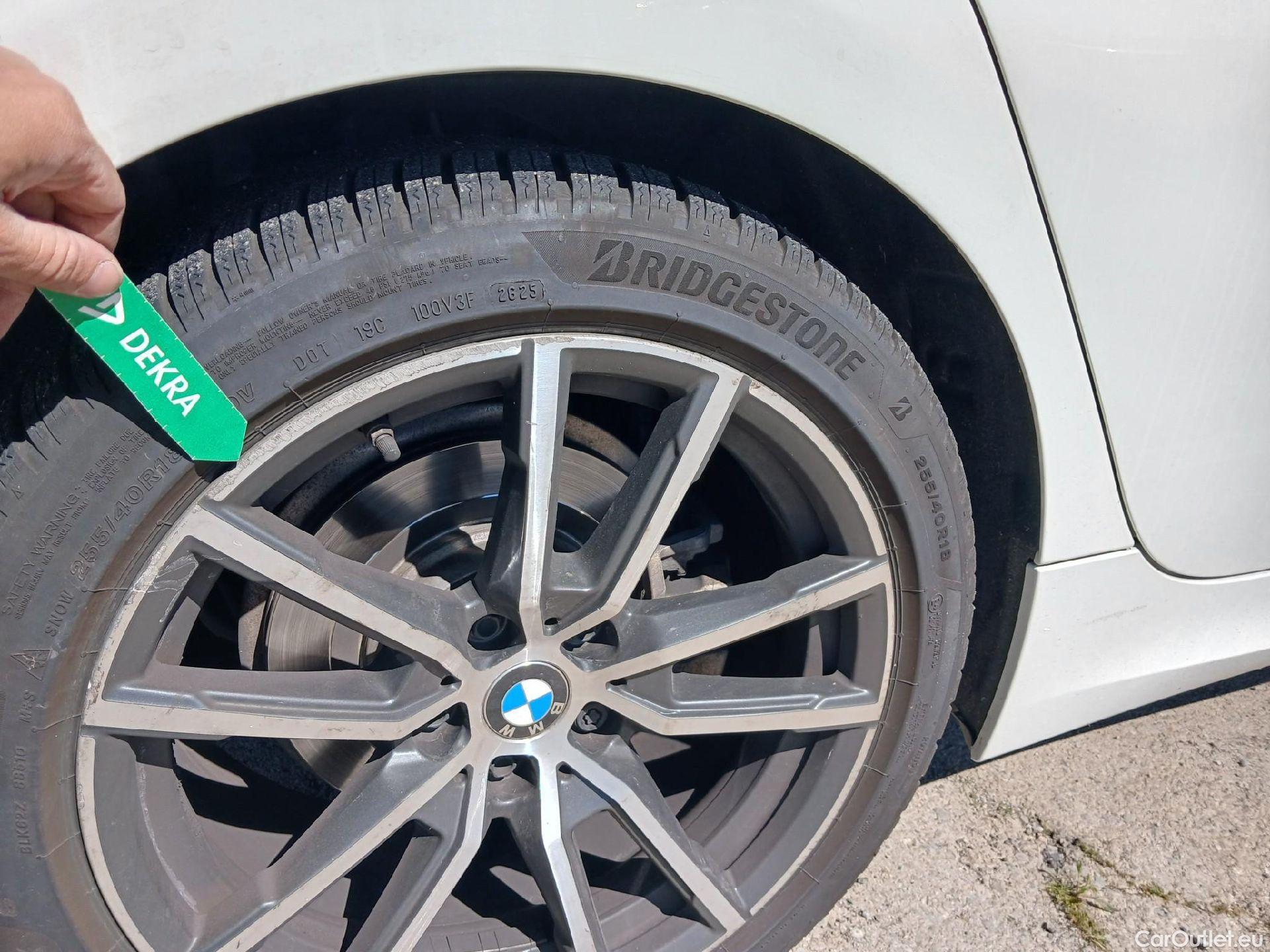  Bmw  Serie 3 BMW  / 2019 / 5P / familiar 320d Auto.Touring #10