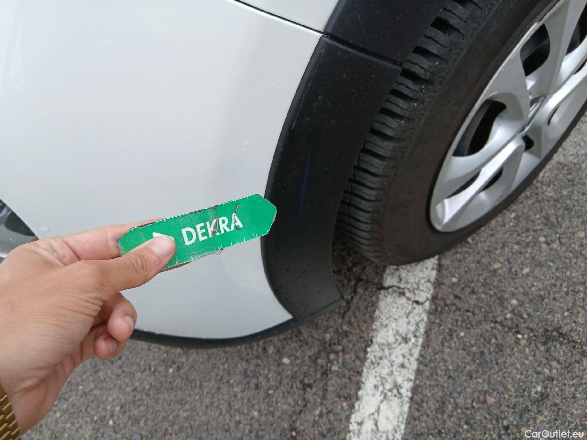  Citroen  C3 CITROEN  / 2020 / 5P / berlina con portón BlueHDi 75KW (100CV) S&S Live Pack #11