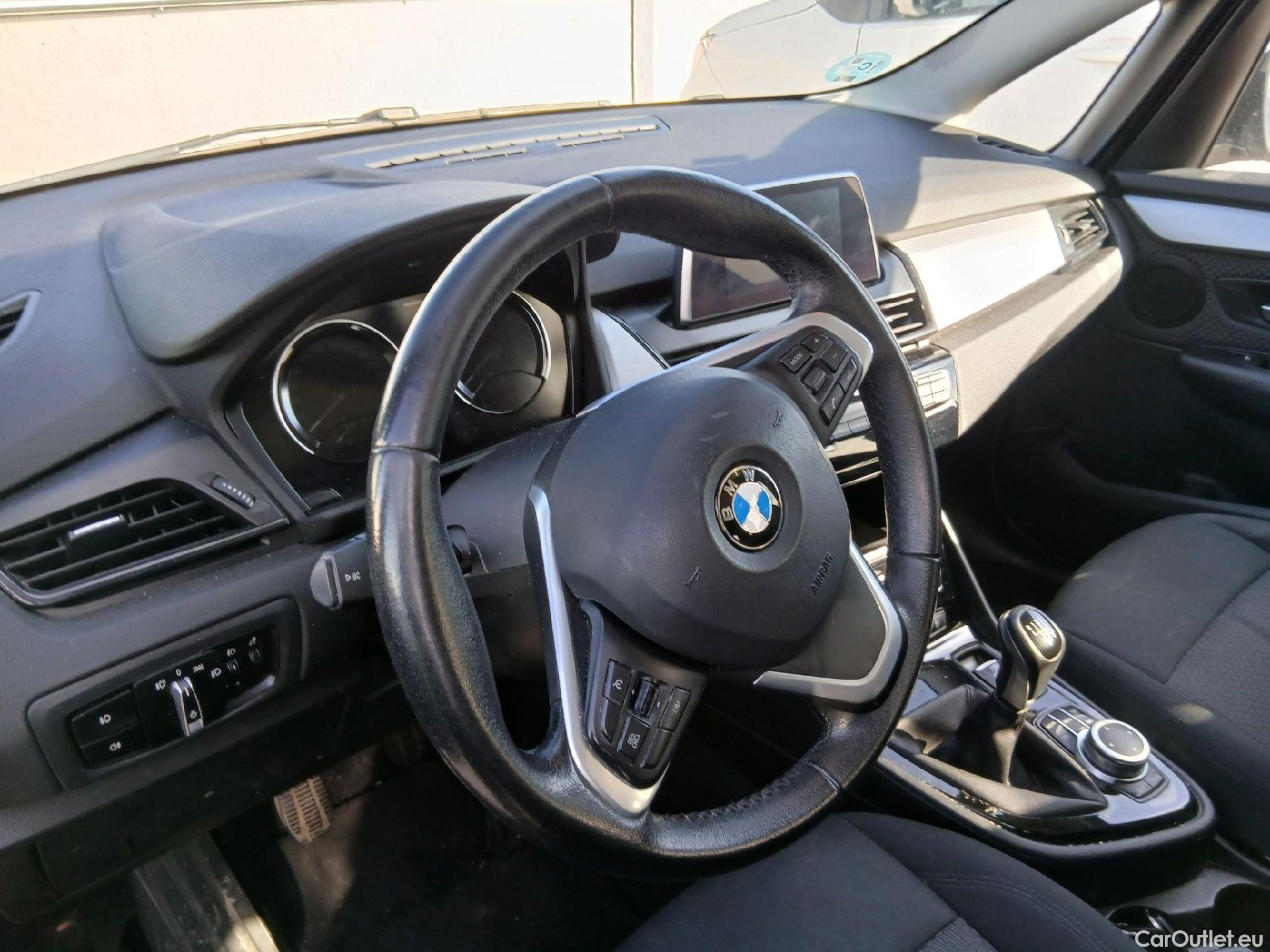  Bmw  Serie 2 BMW  Gran Tourer/2018/5P/monovolumen compacto 218d Business #17